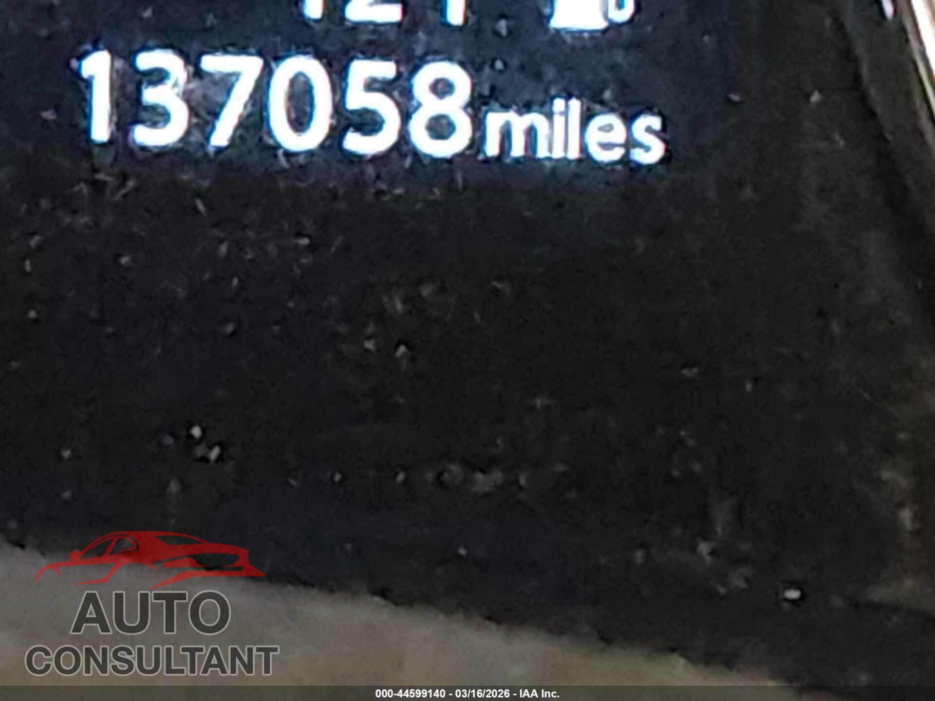 NISSAN ROGUE 2019 - 5N1AT2MV2KC799807