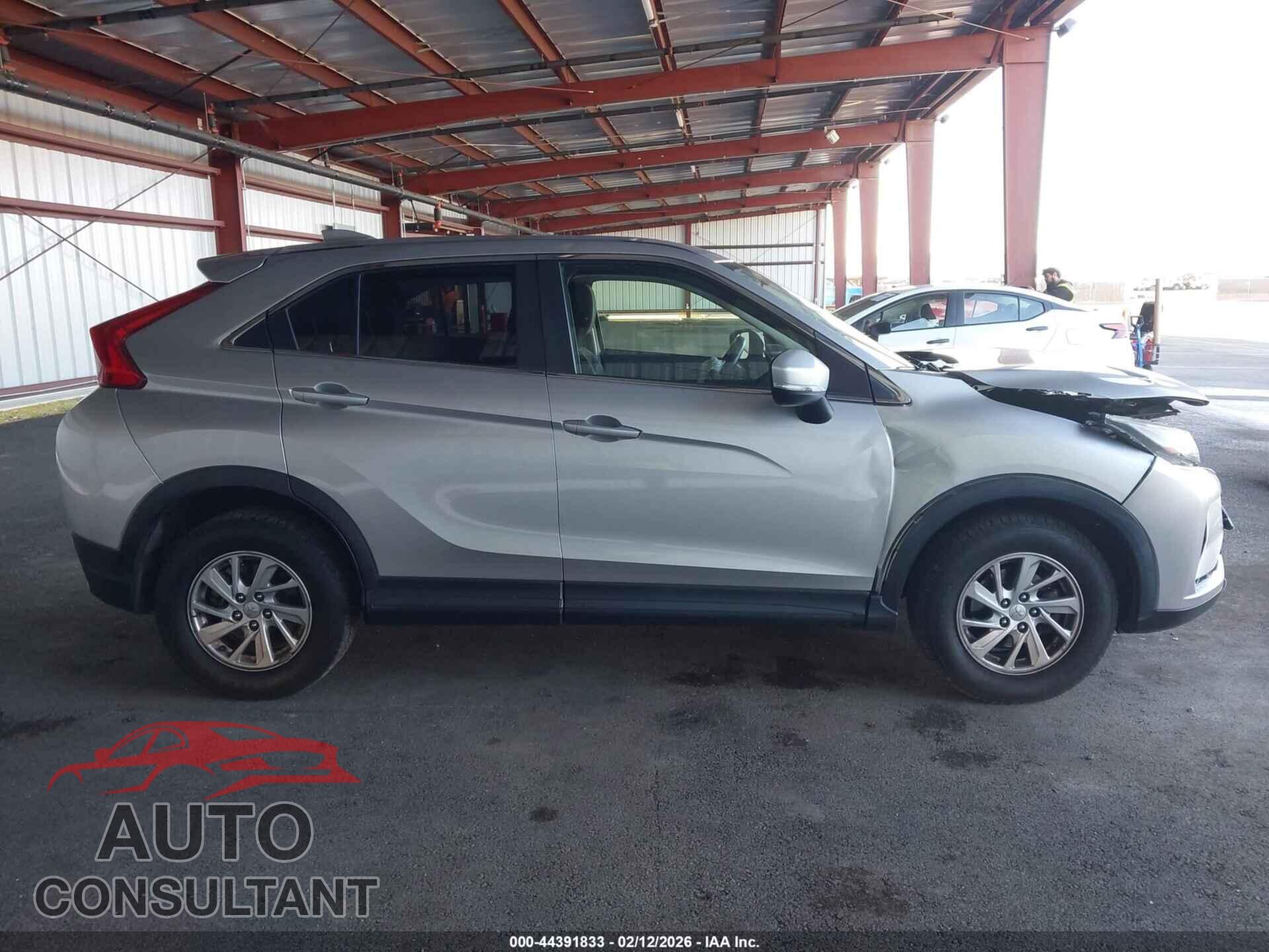 MITSUBISHI ECLIPSE CROSS 2019 - JA4AT3AA2KZ045647