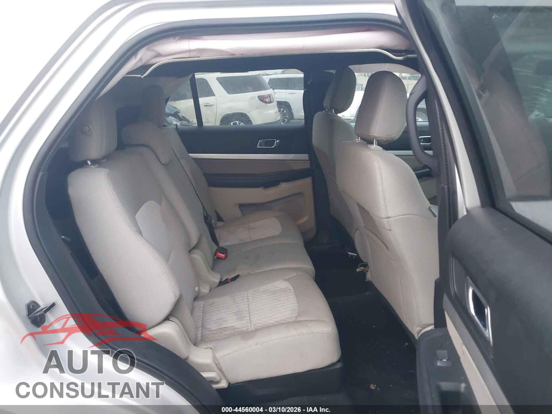FORD EXPLORER 2018 - 1FM5K7B89JGB35106