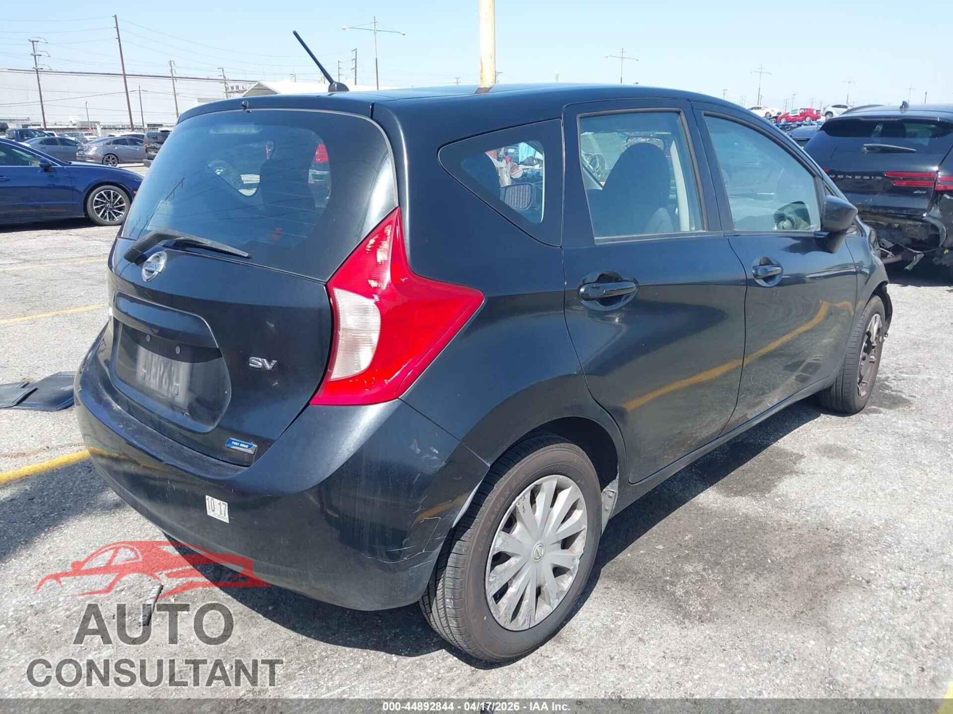 NISSAN VERSA NOTE 2015 - 3N1CE2CP8FL408361