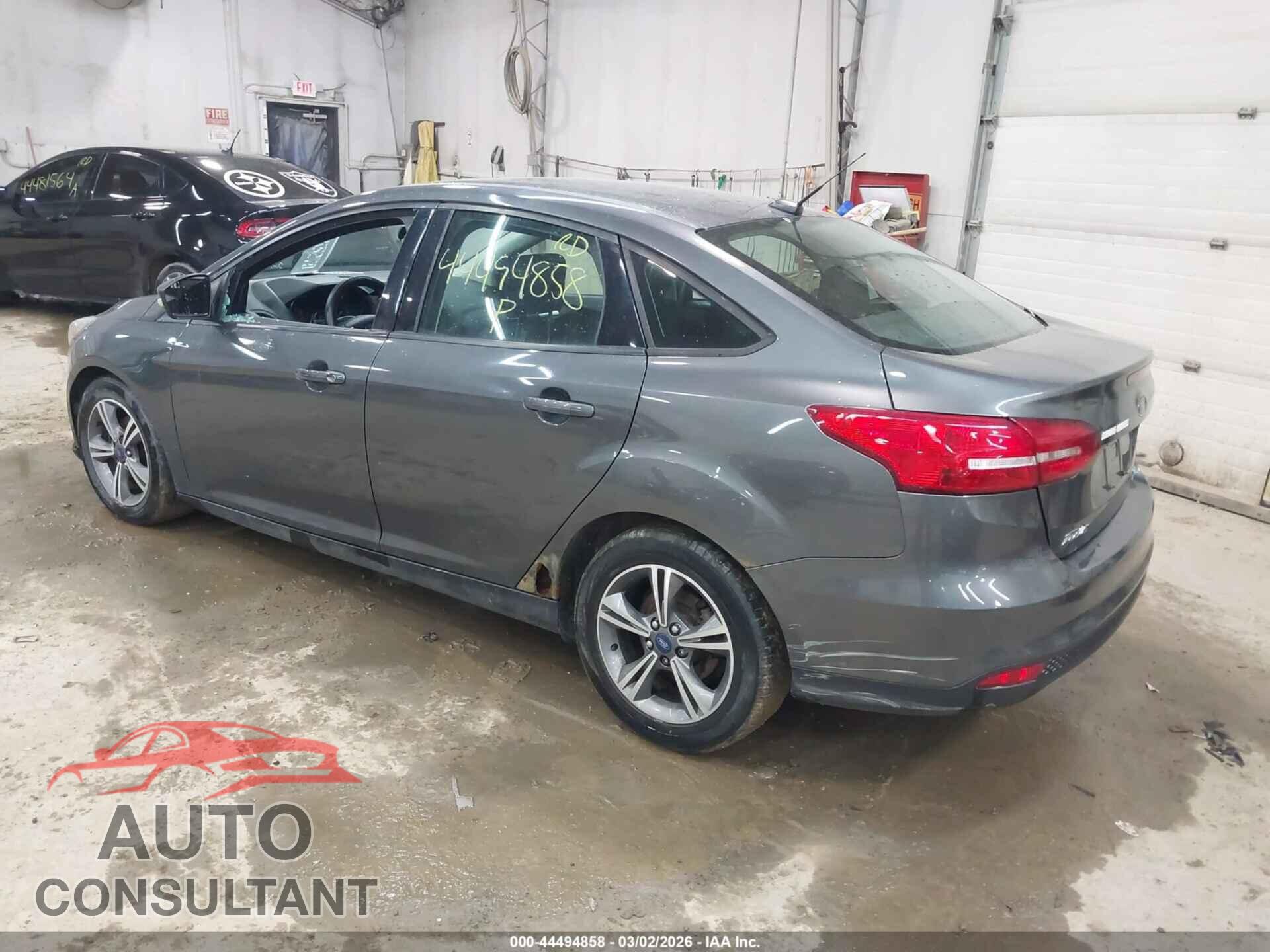 FORD FOCUS 2017 - 1FADP3FE2HL339859