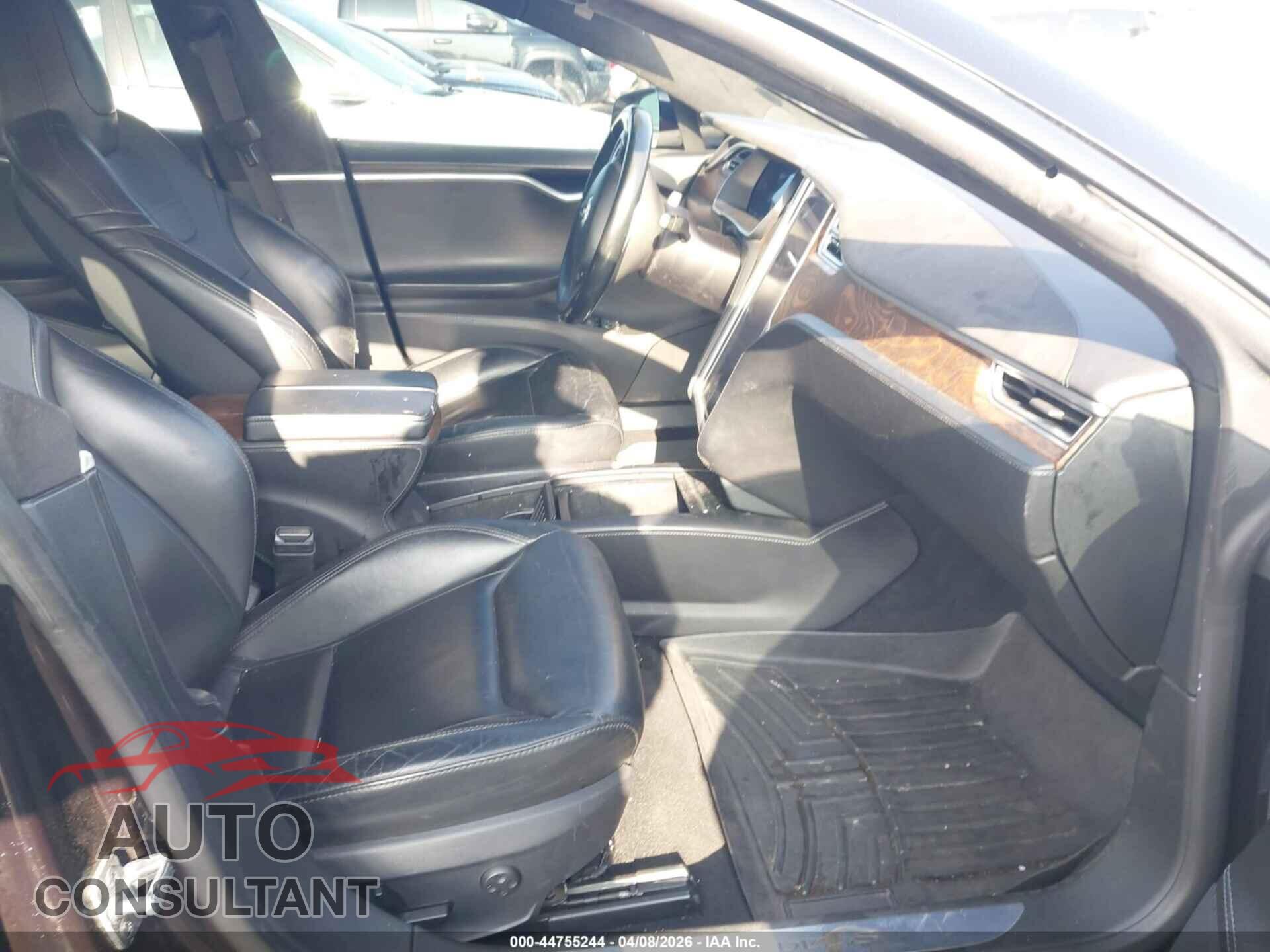 TESLA MODEL S 2016 - 5YJSA1E28GF153968