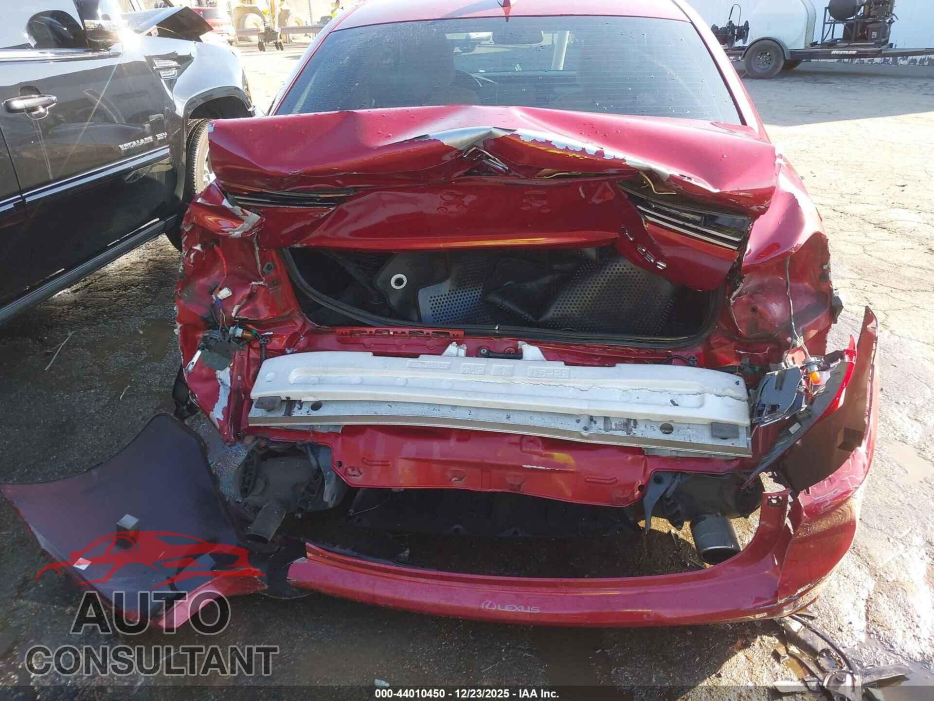 LEXUS IS 250 2014 - JTHBF1D20E5030990