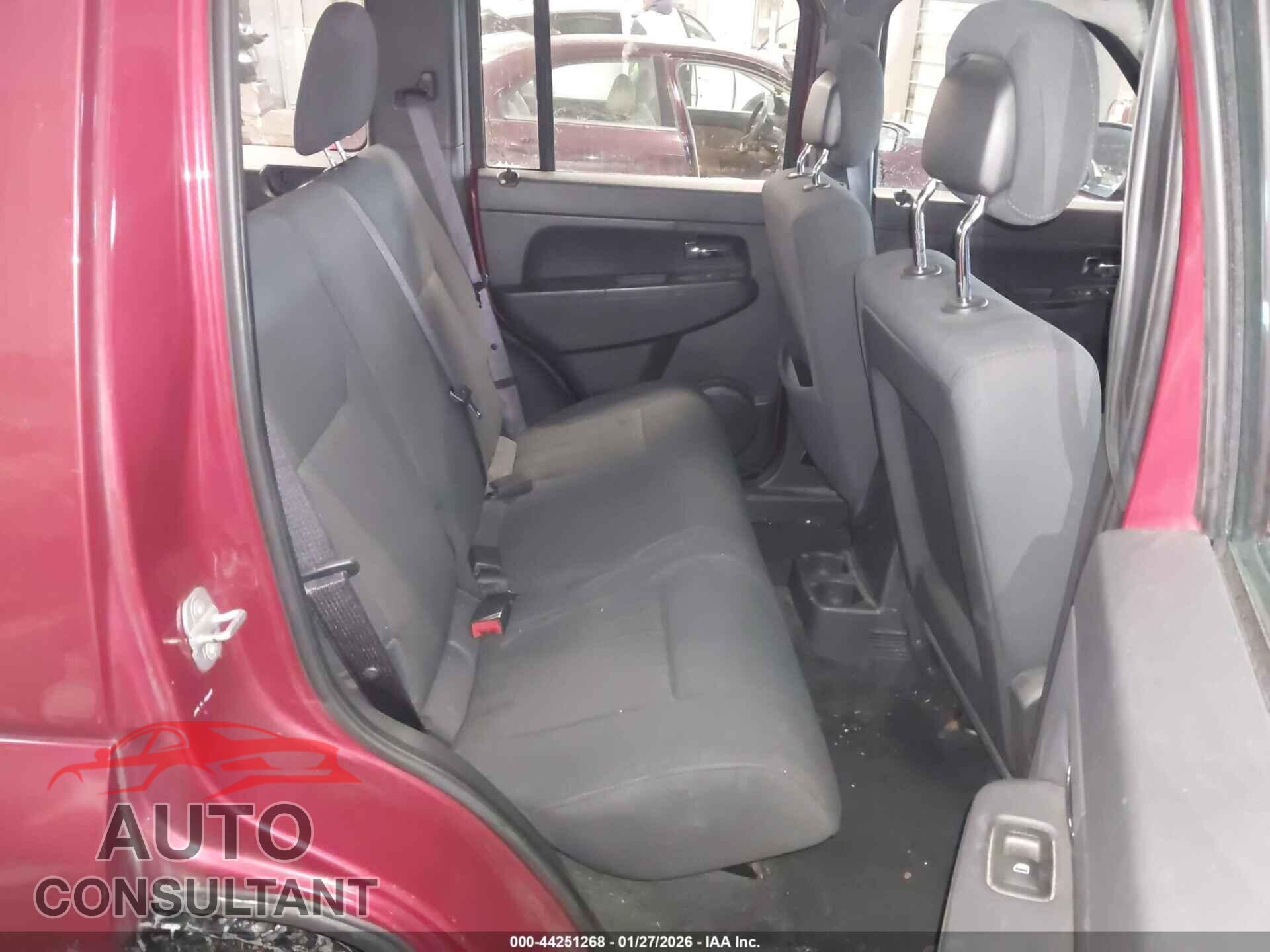JEEP LIBERTY 2012 - 1C4PJMAKXCW202087
