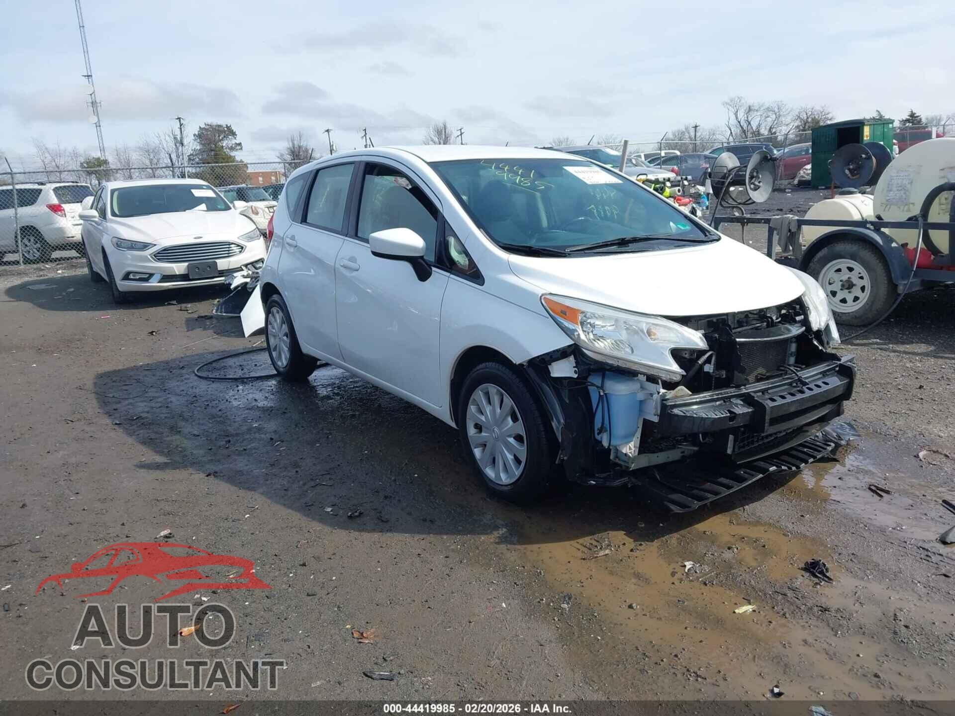 NISSAN VERSA NOTE 2015 - 3N1CE2CP9FL448271
