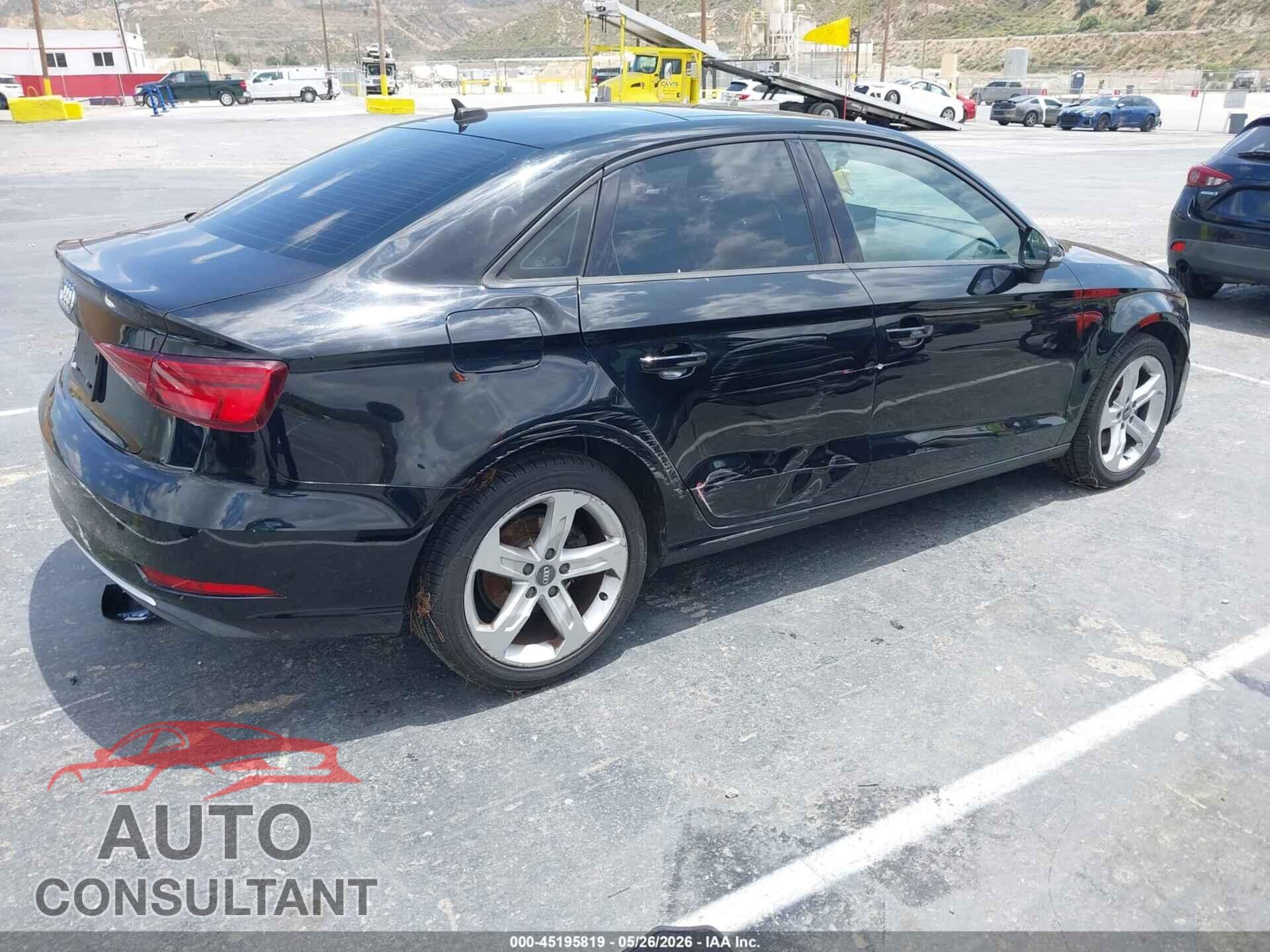 AUDI A3 2018 - WAUAUGFFXJ1003106