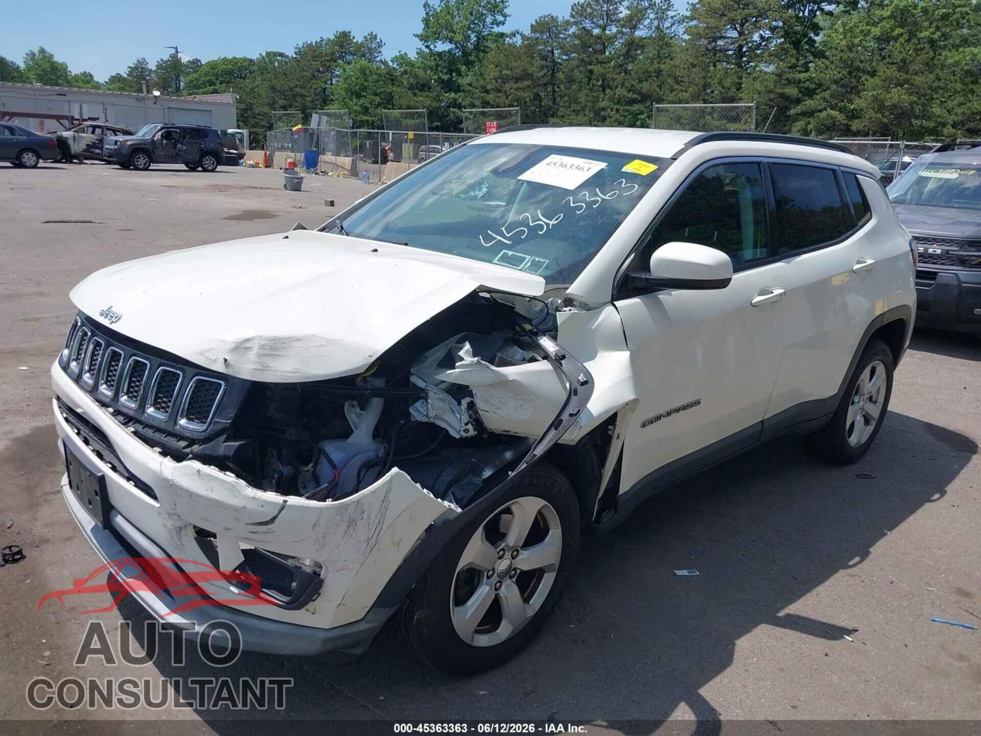 JEEP COMPASS 2018 - 3C4NJDBB5JT150229