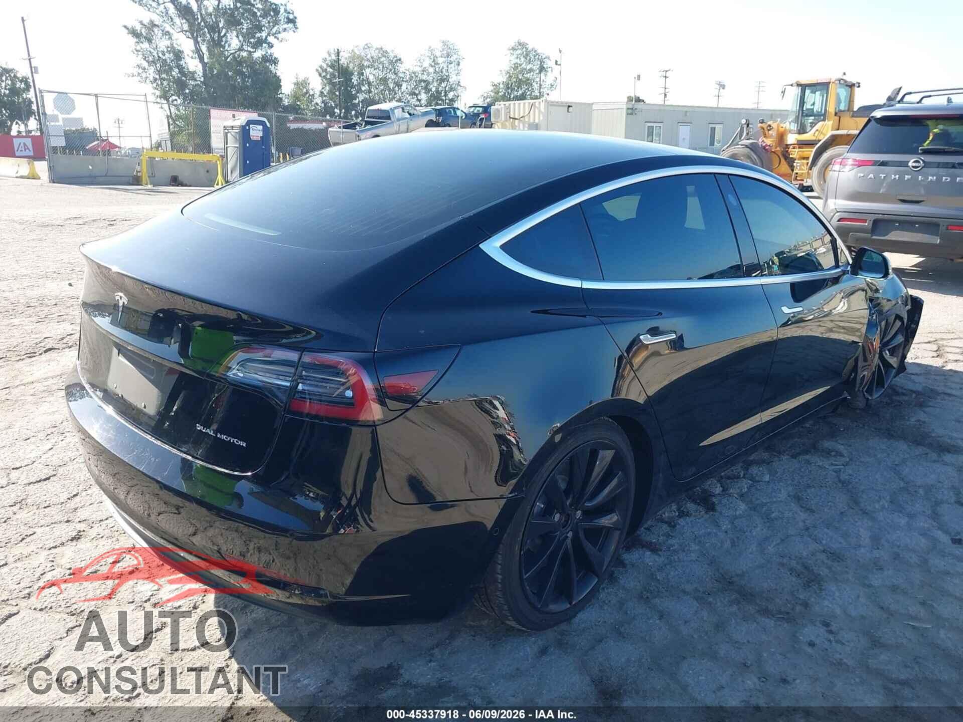 TESLA MODEL 3 2018 - 5YJ3E1EB7JF182734