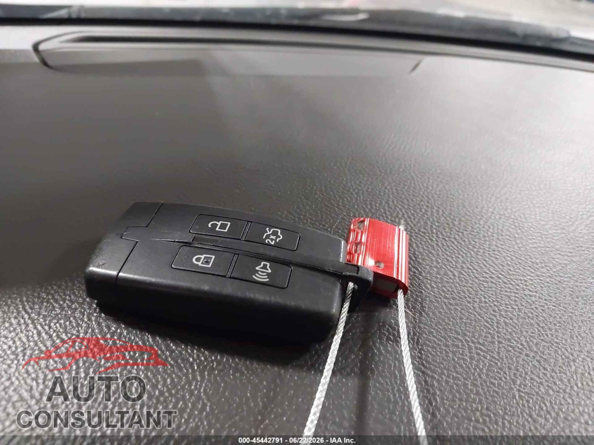 FORD TAURUS 2010 - 1FAHP2FW4AG118699