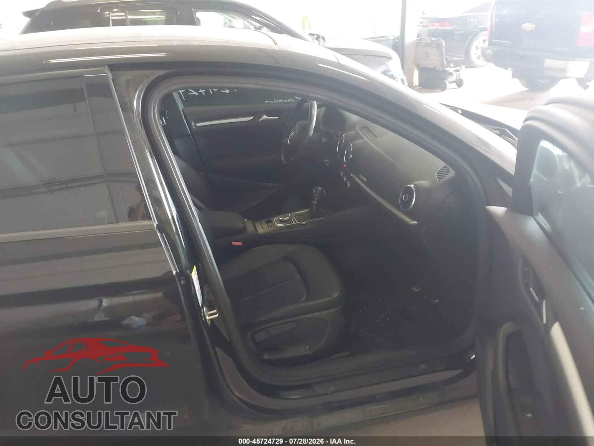 AUDI A3 2015 - WAUBFGFF5F1010602