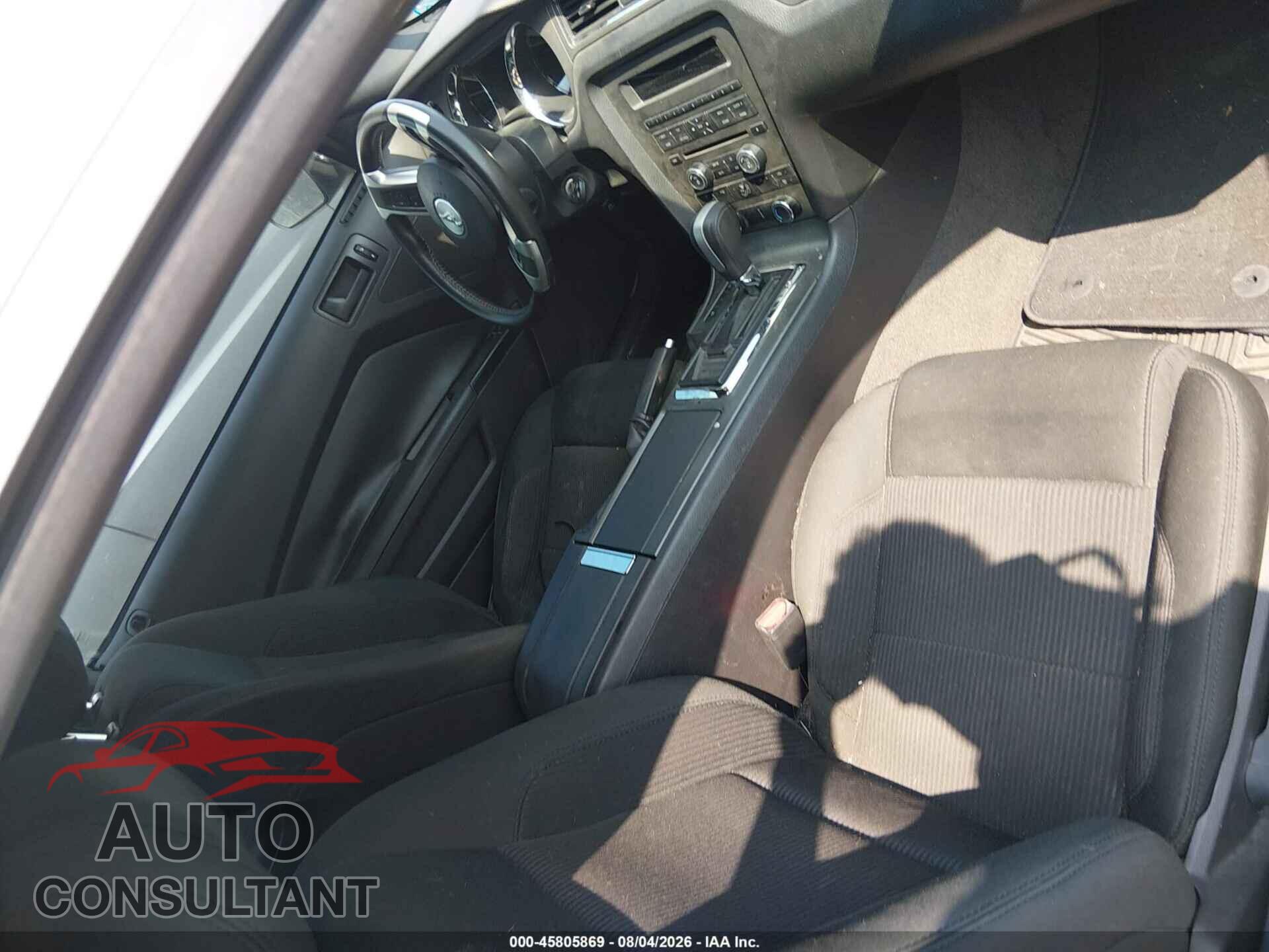 FORD MUSTANG 2014 - 1ZVBP8AM5E5331877