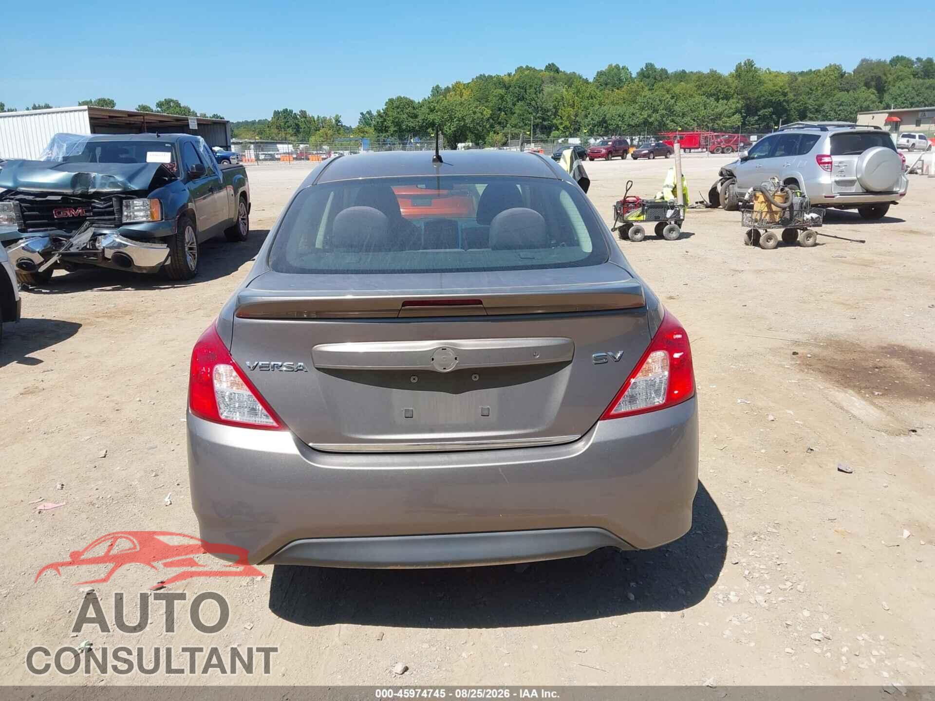 NISSAN VERSA 2017 - 3N1CN7AP1HL807325