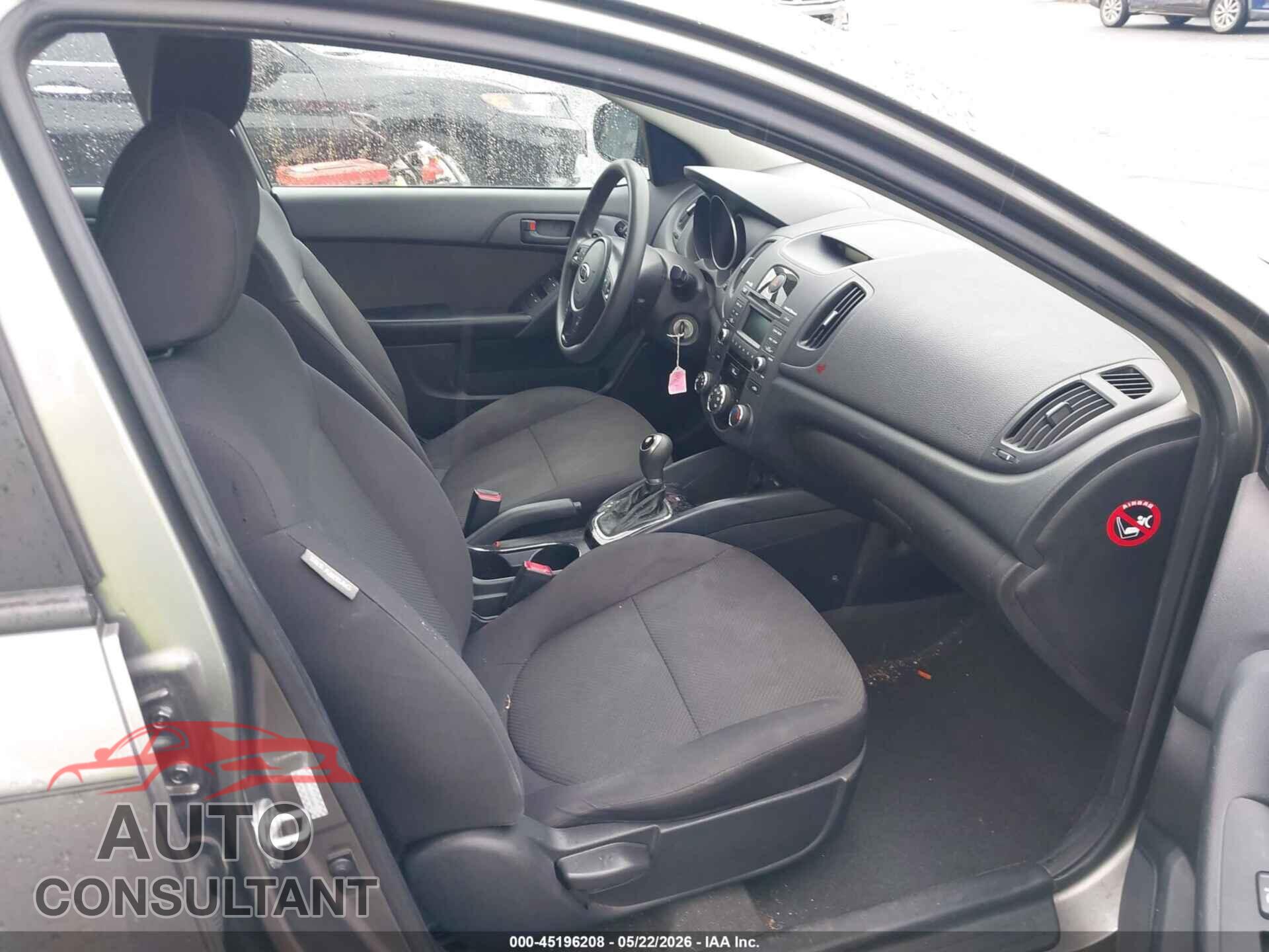 KIA FORTE 2012 - KNAFU4A29C5564143