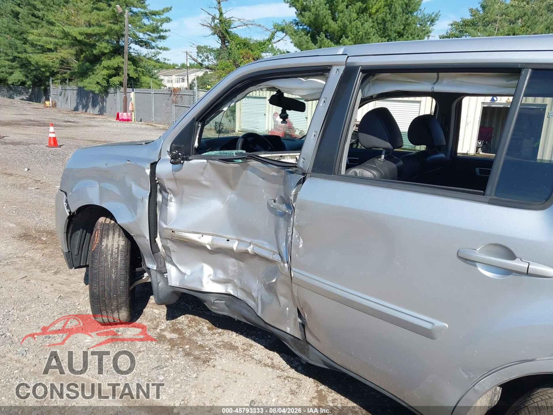 HONDA PILOT 2014 - 5FNYF4H56EB001719