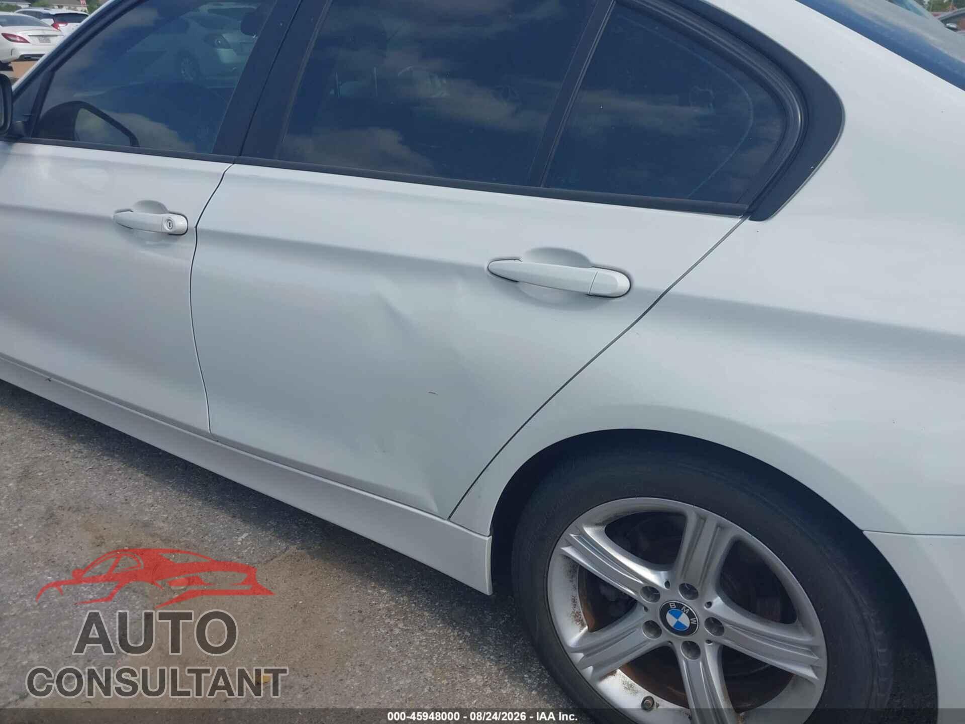 BMW 328I 2015 - WBA3A5G50FNS91908