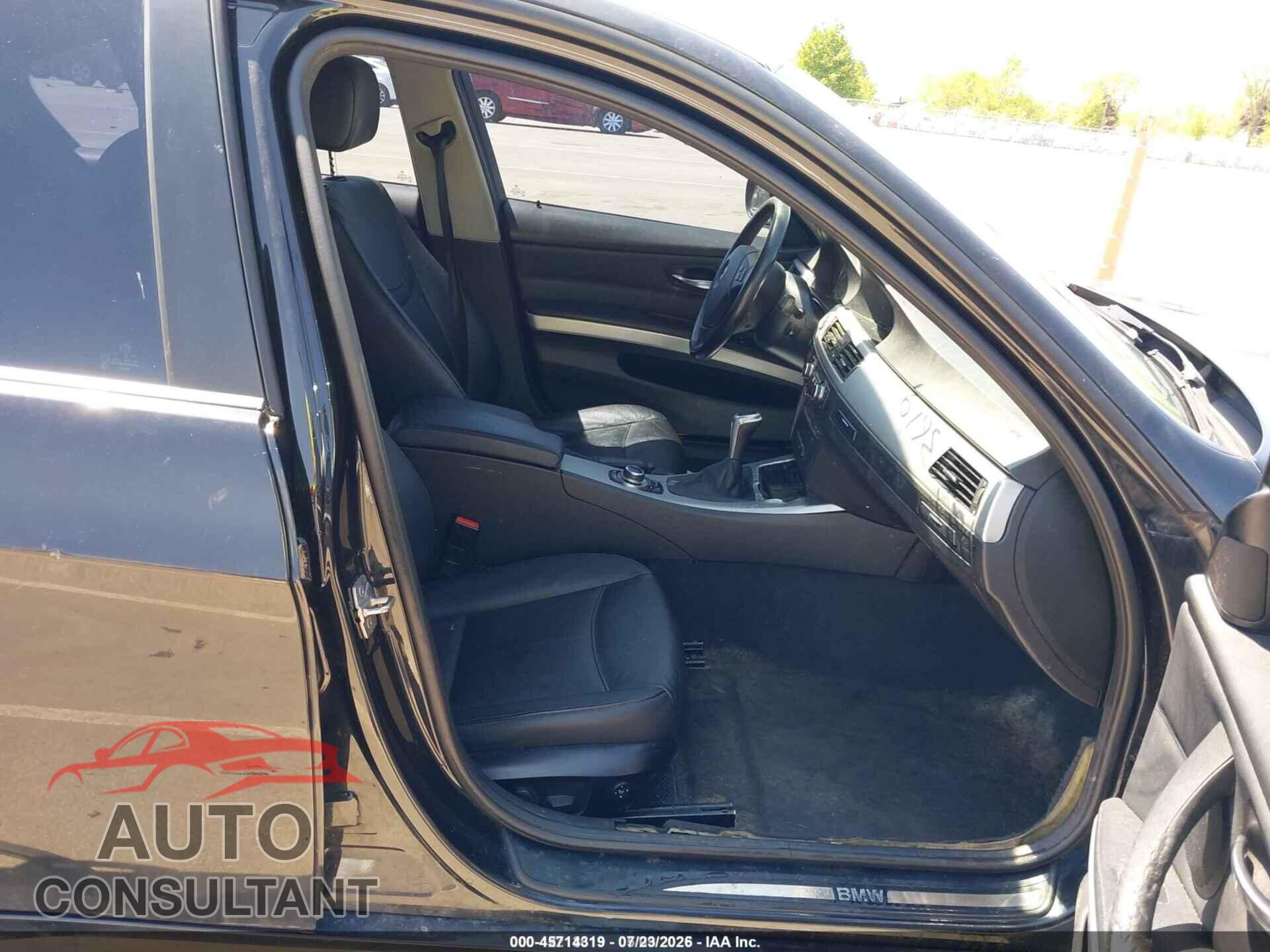 BMW 328I 2011 - WBAPK7C5XBA772525
