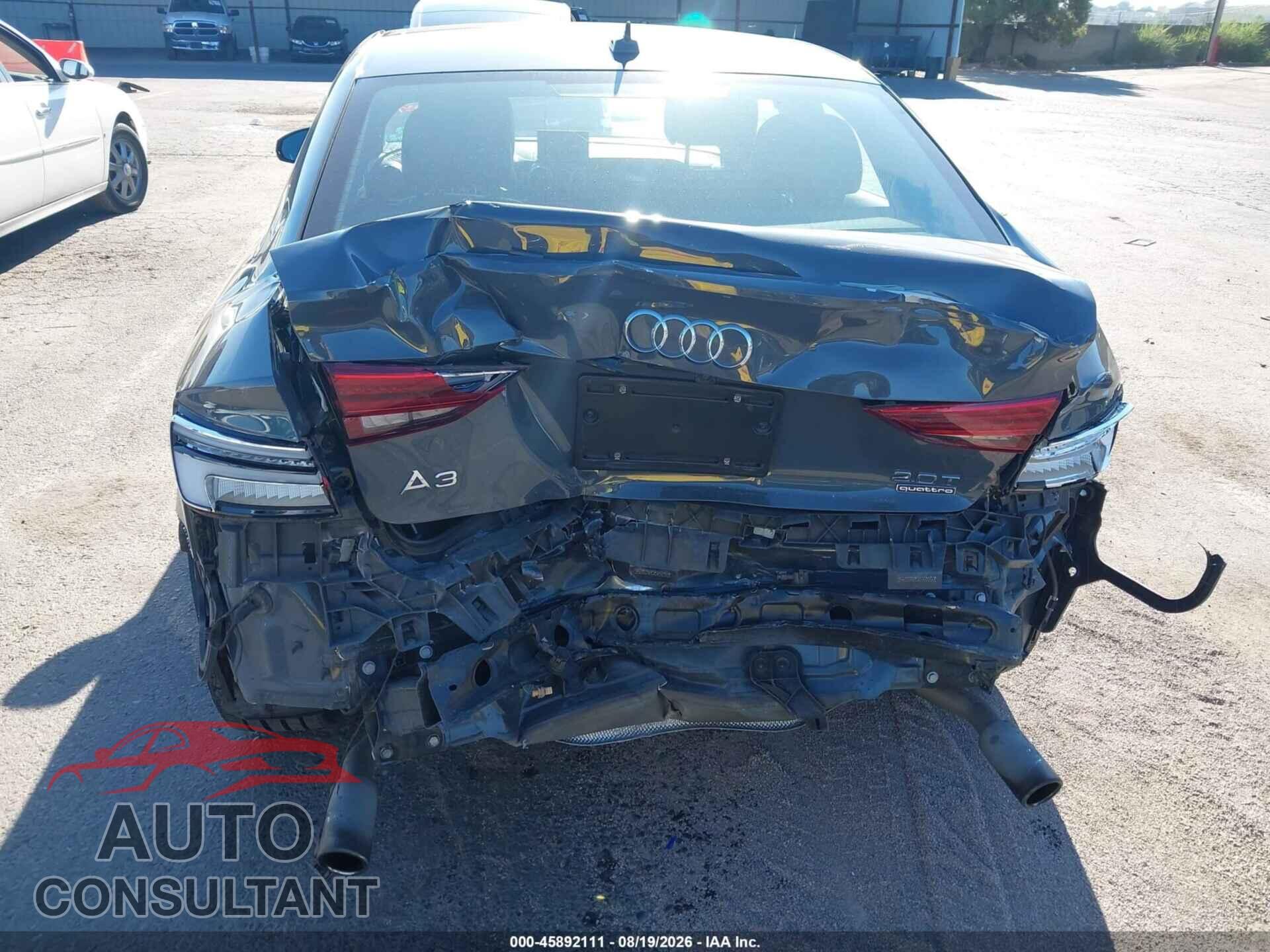AUDI A3 2017 - WAUJ8GFF8H1045398