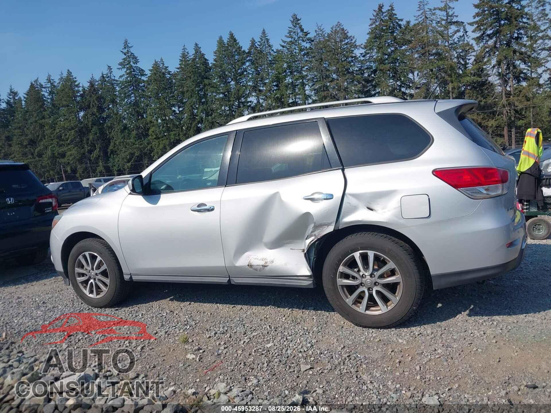 NISSAN PATHFINDER 2013 - 5N1AR2MM0DC602805
