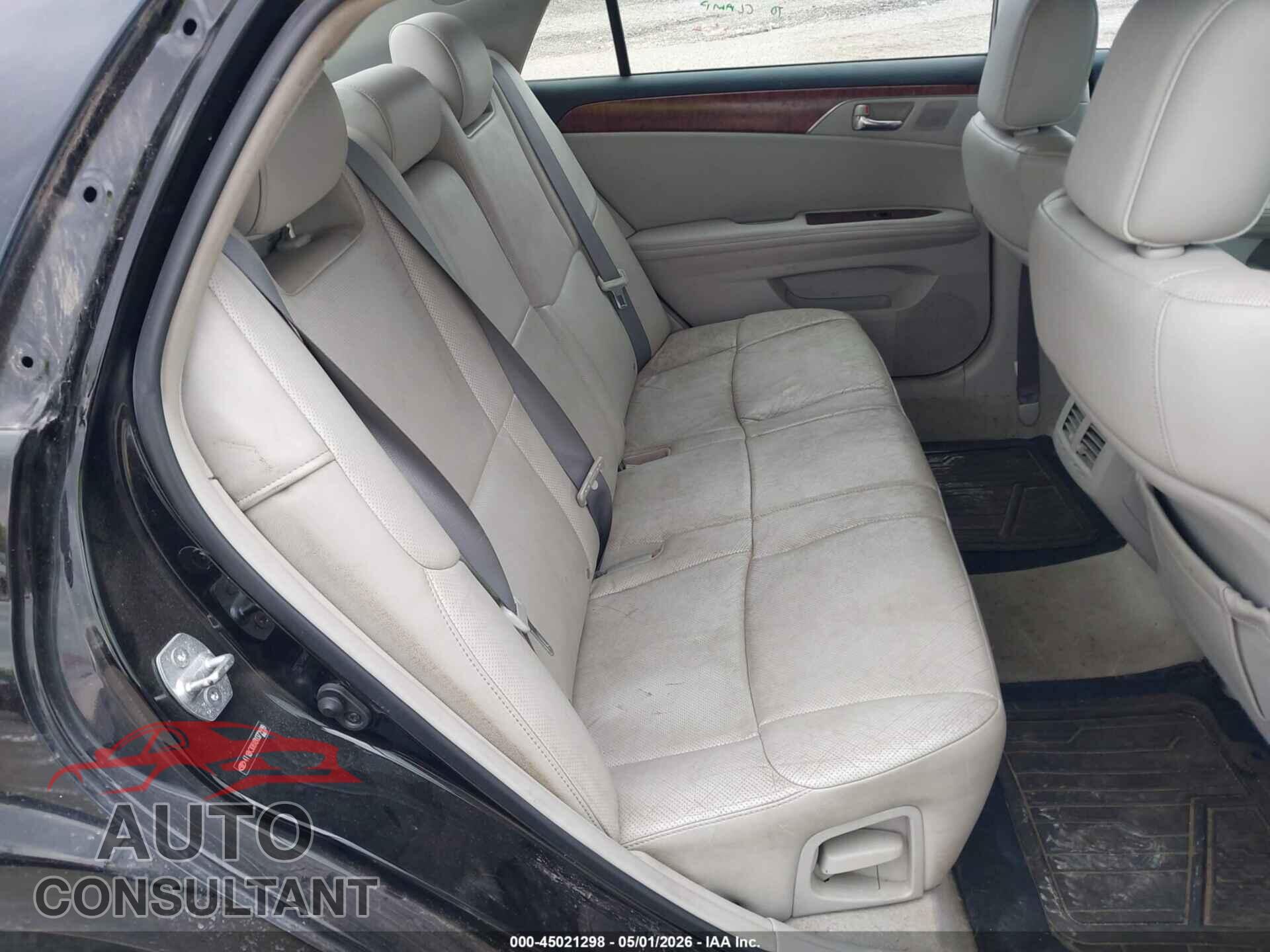 TOYOTA AVALON 2011 - 4T1BK3DBXBU372999