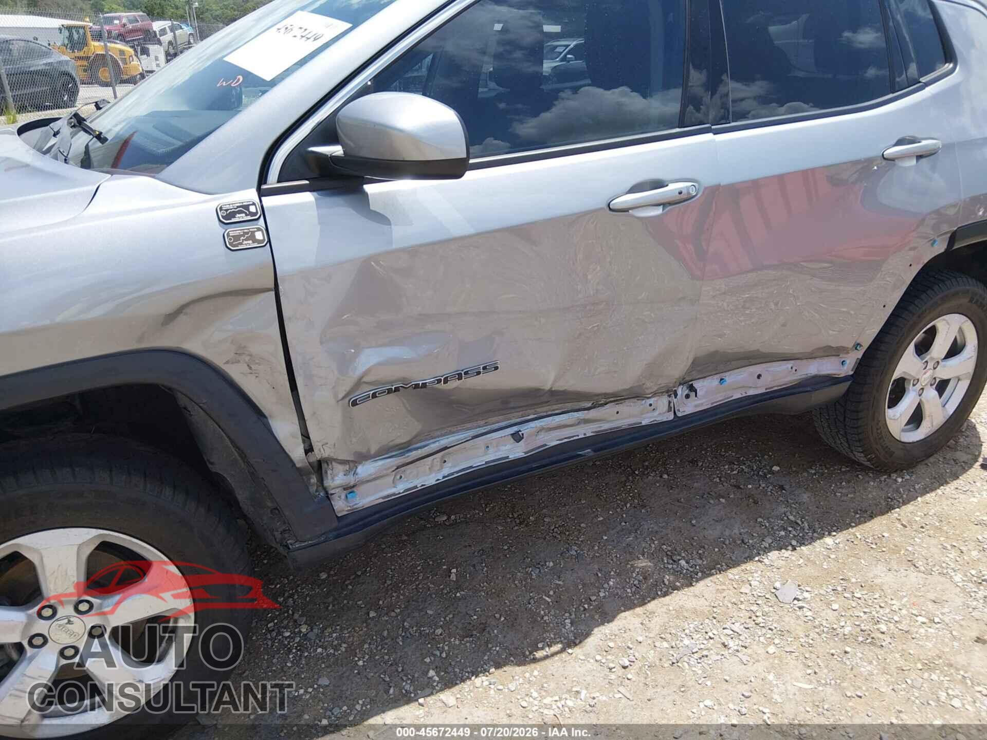JEEP COMPASS 2018 - 3C4NJDBB7JT114140