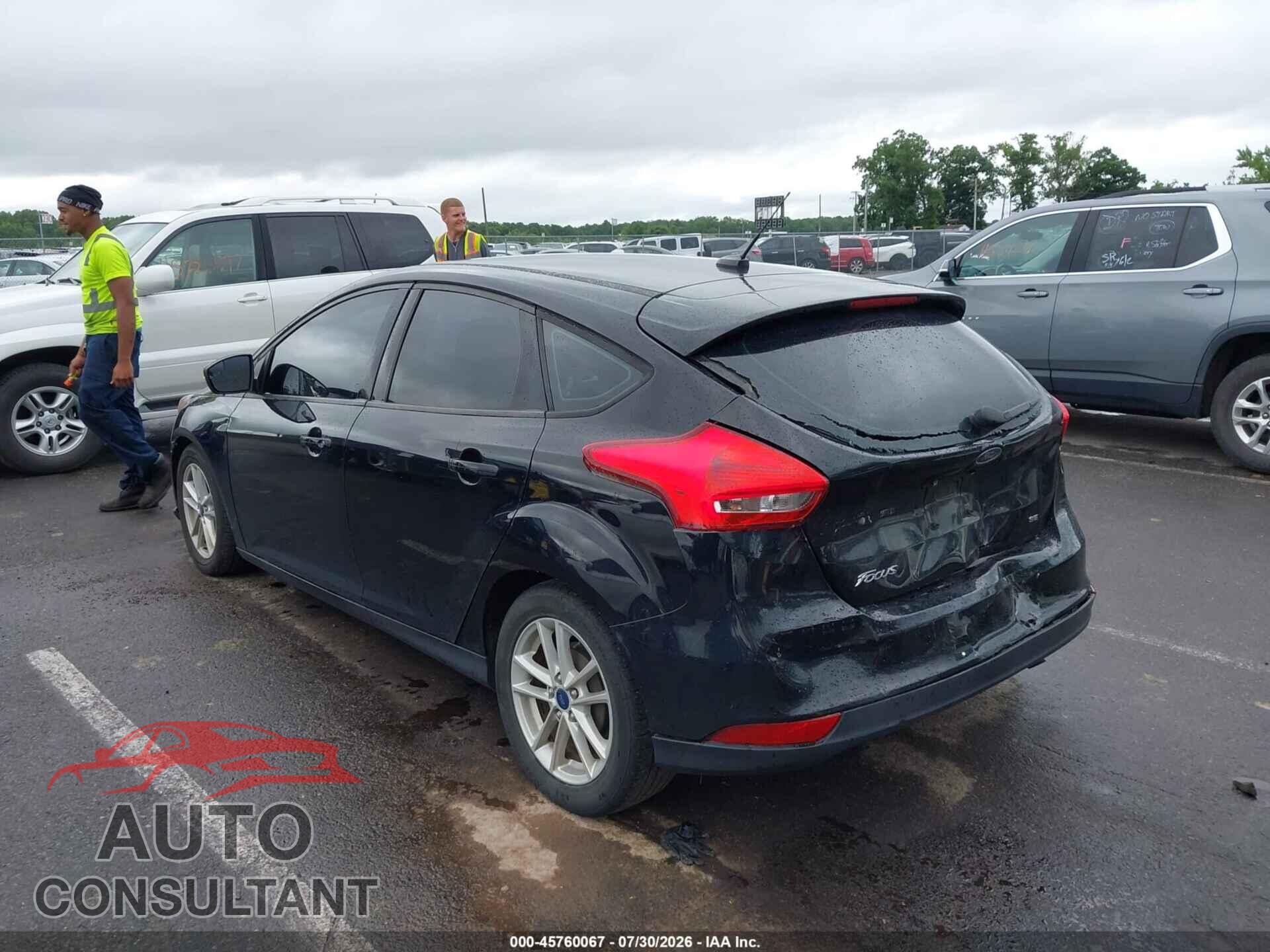 FORD FOCUS 2017 - 1FADP3K27HL217509