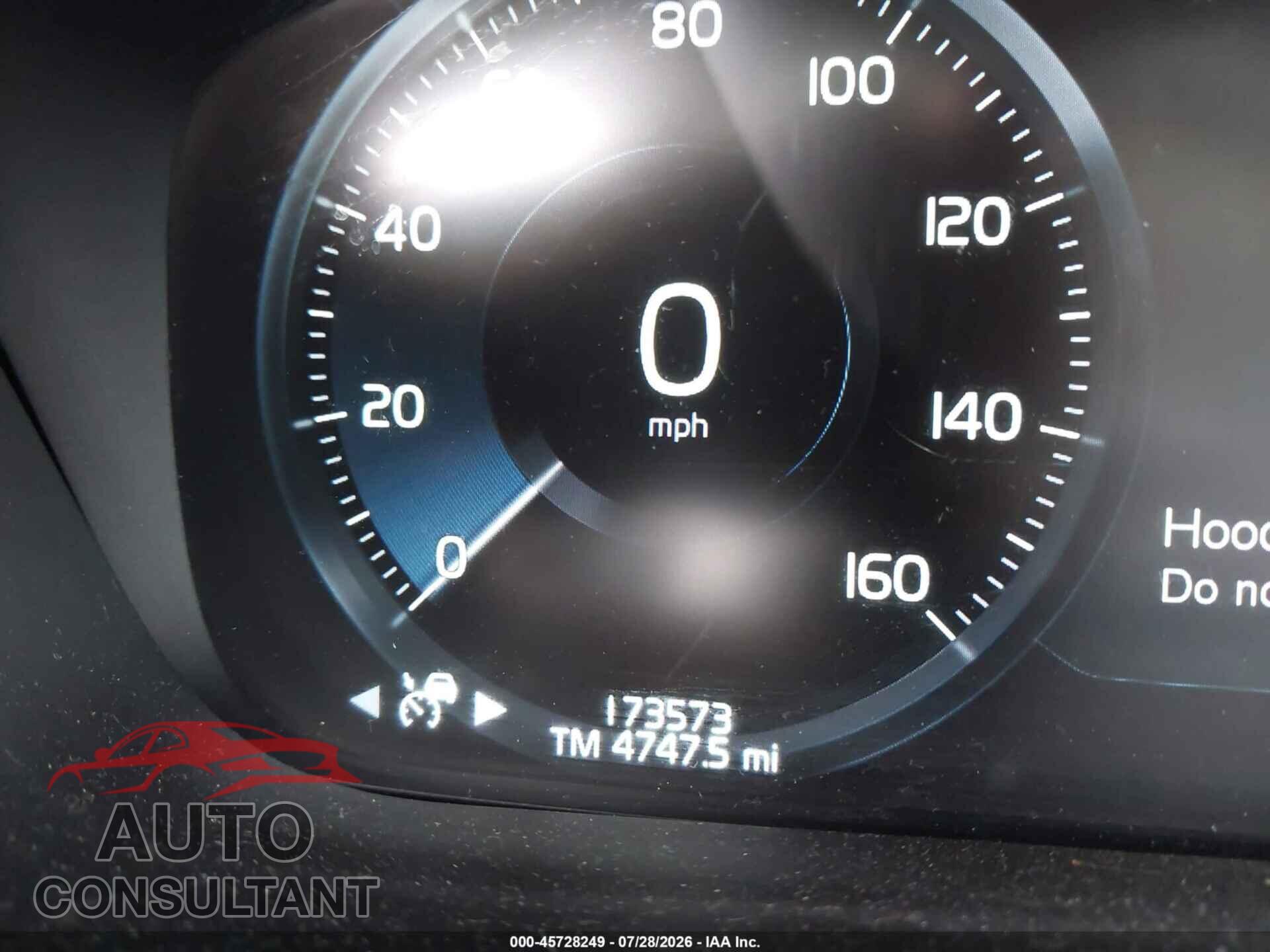 VOLVO XC60 2018 - LYVA22RK9JB101542
