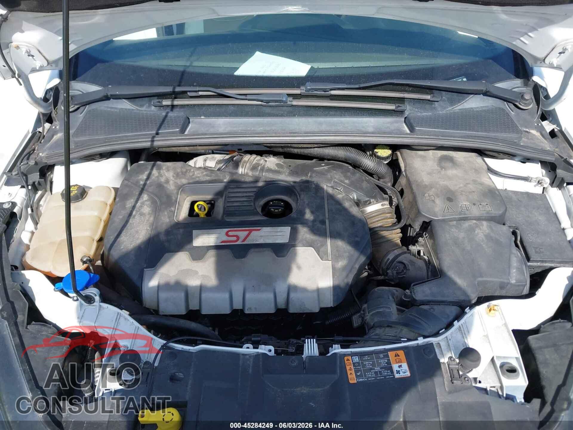 FORD FOCUS ST 2017 - 1FADP3L95HL208237