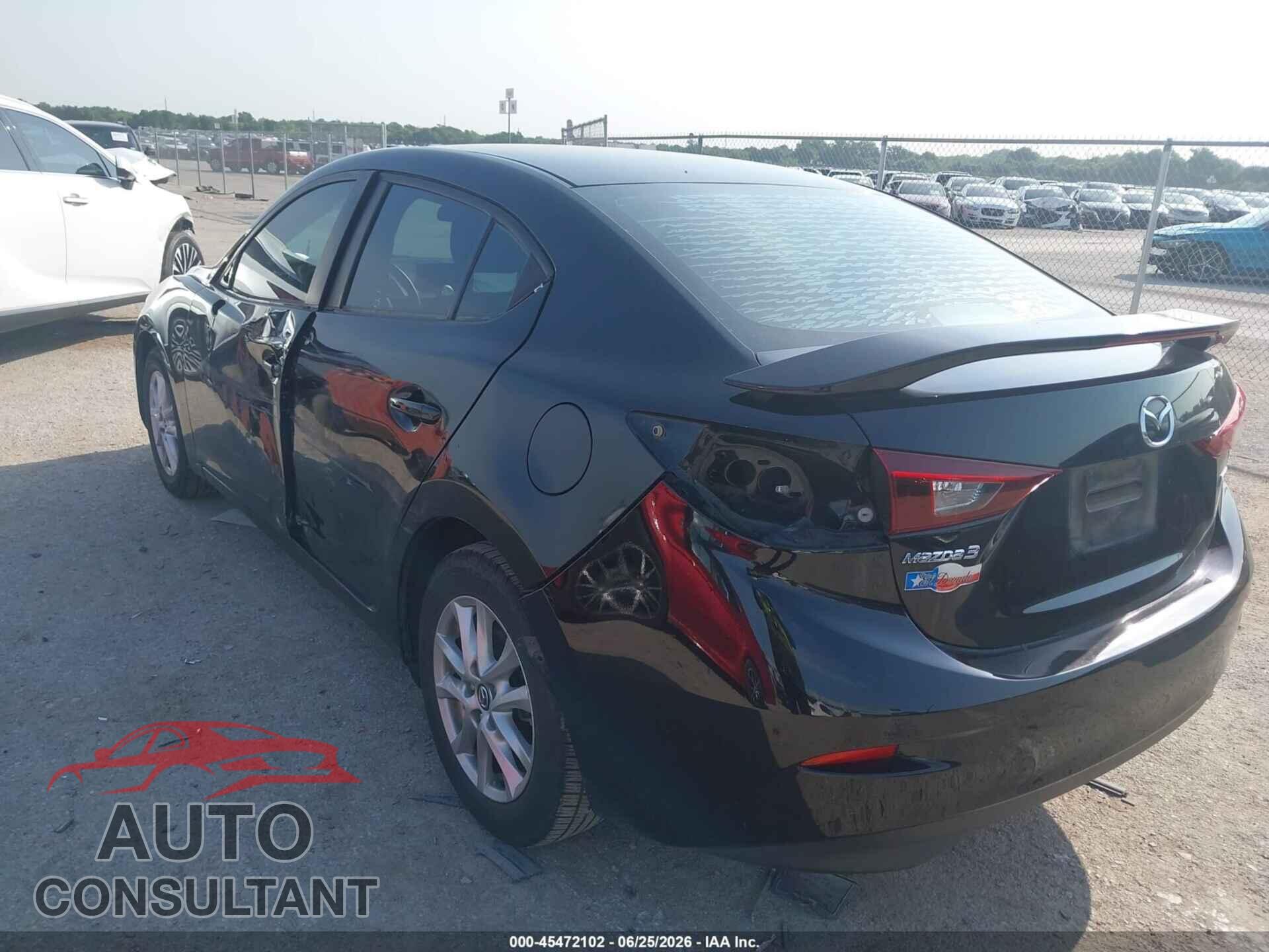 MAZDA MAZDA3 2018 - 3MZBN1U70JM194192