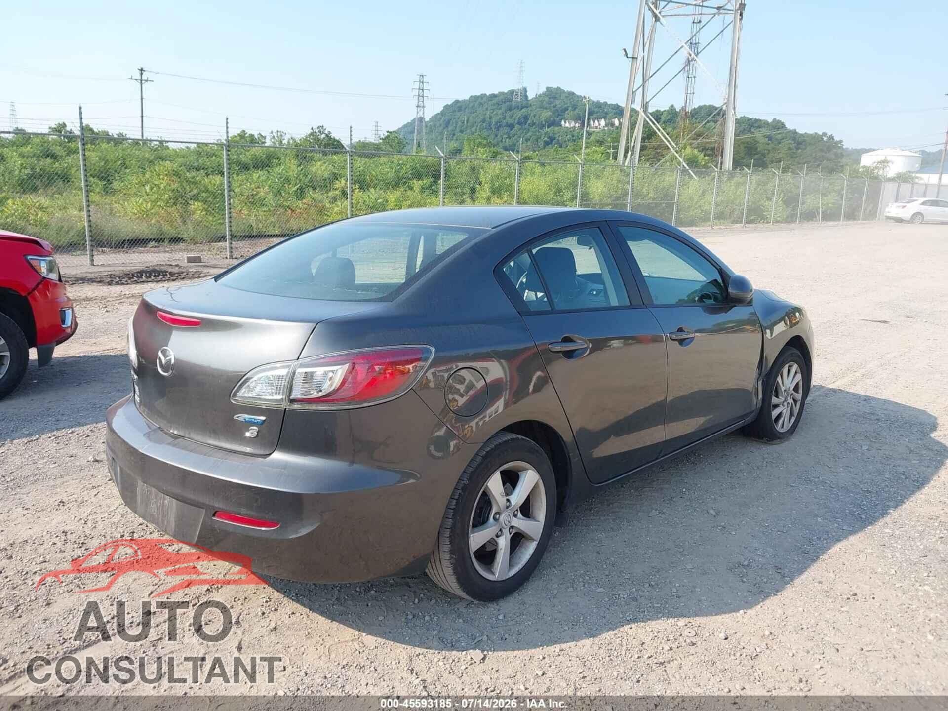 MAZDA MAZDA3 2012 - JM1BL1V78C1667005