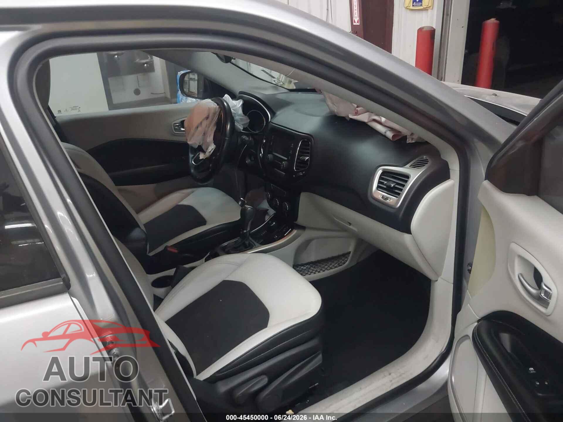 JEEP COMPASS 2017 - 3C4NJDBB0HT616840