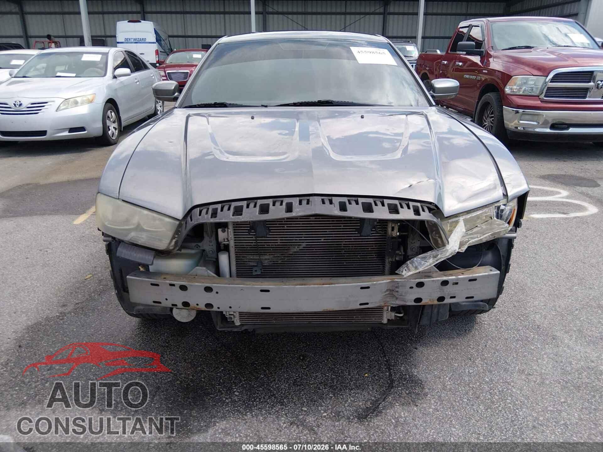 DODGE CHARGER 2011 - 2B3CL3CG8BH577079