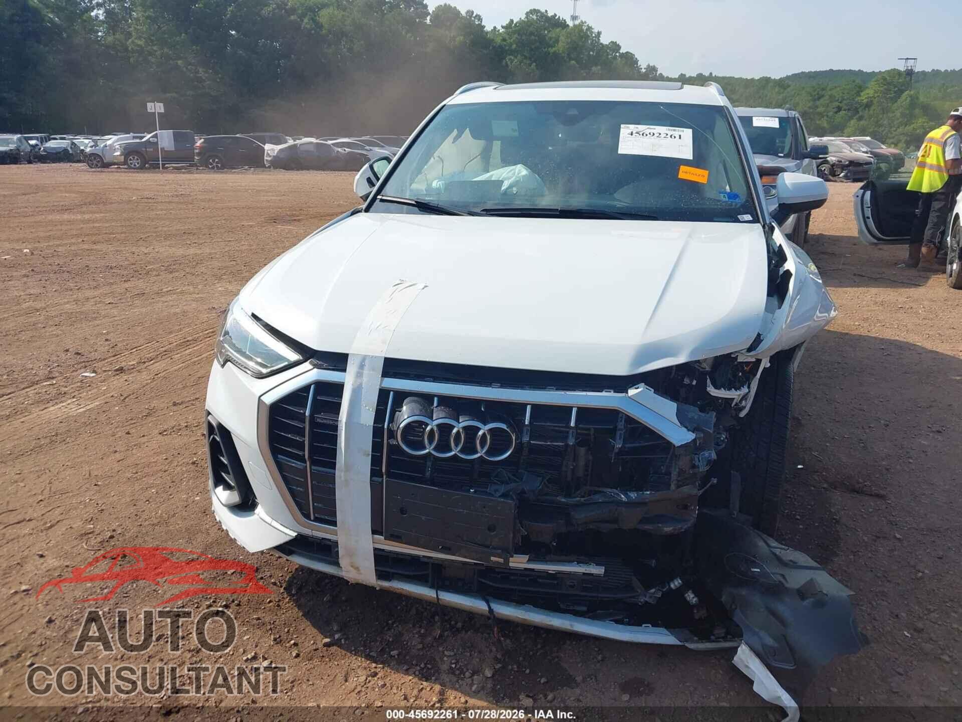 AUDI Q3 2024 - WA1DECF35R1052652