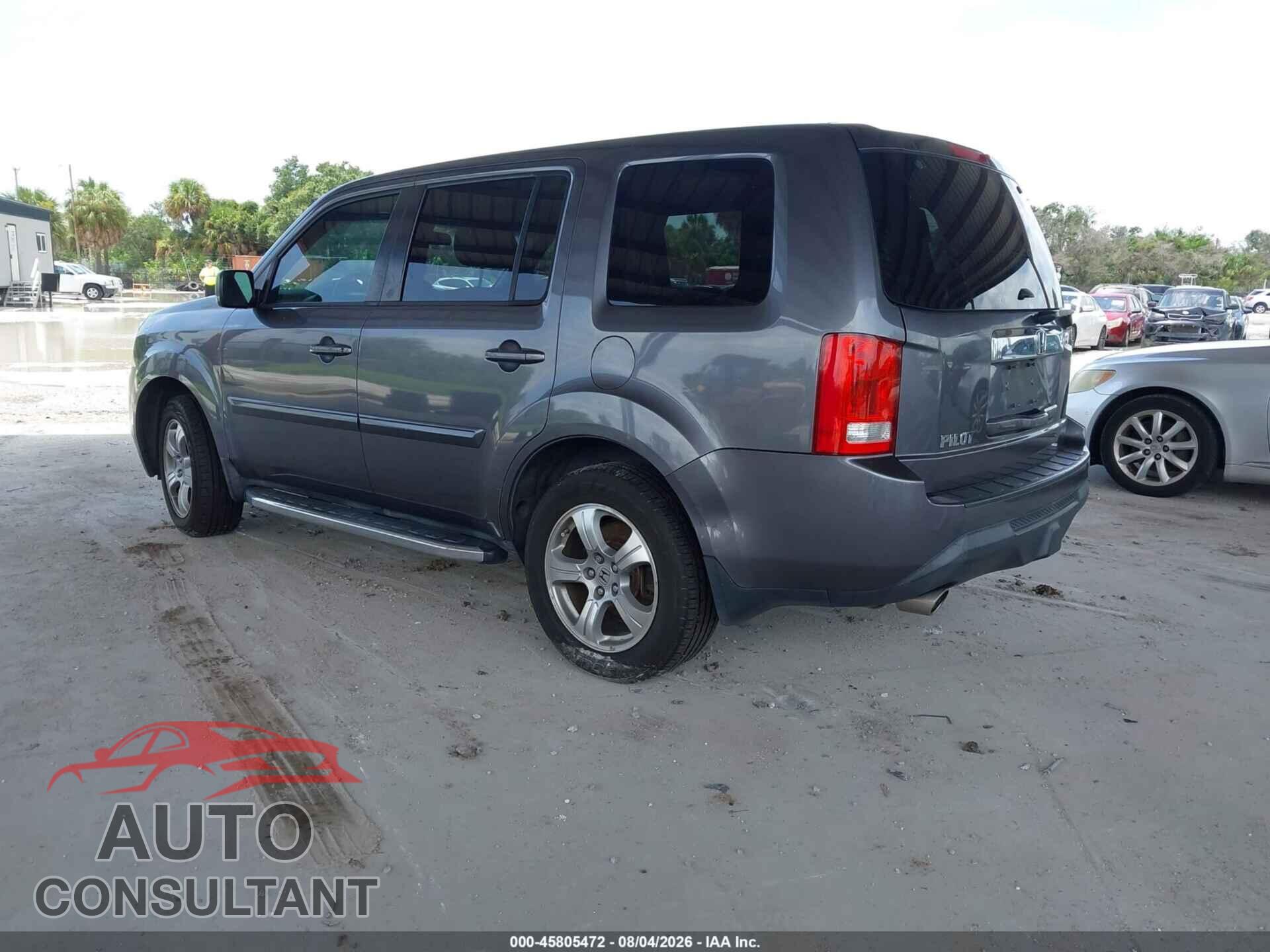 HONDA PILOT 2015 - 5FNYF3H4XFB009115
