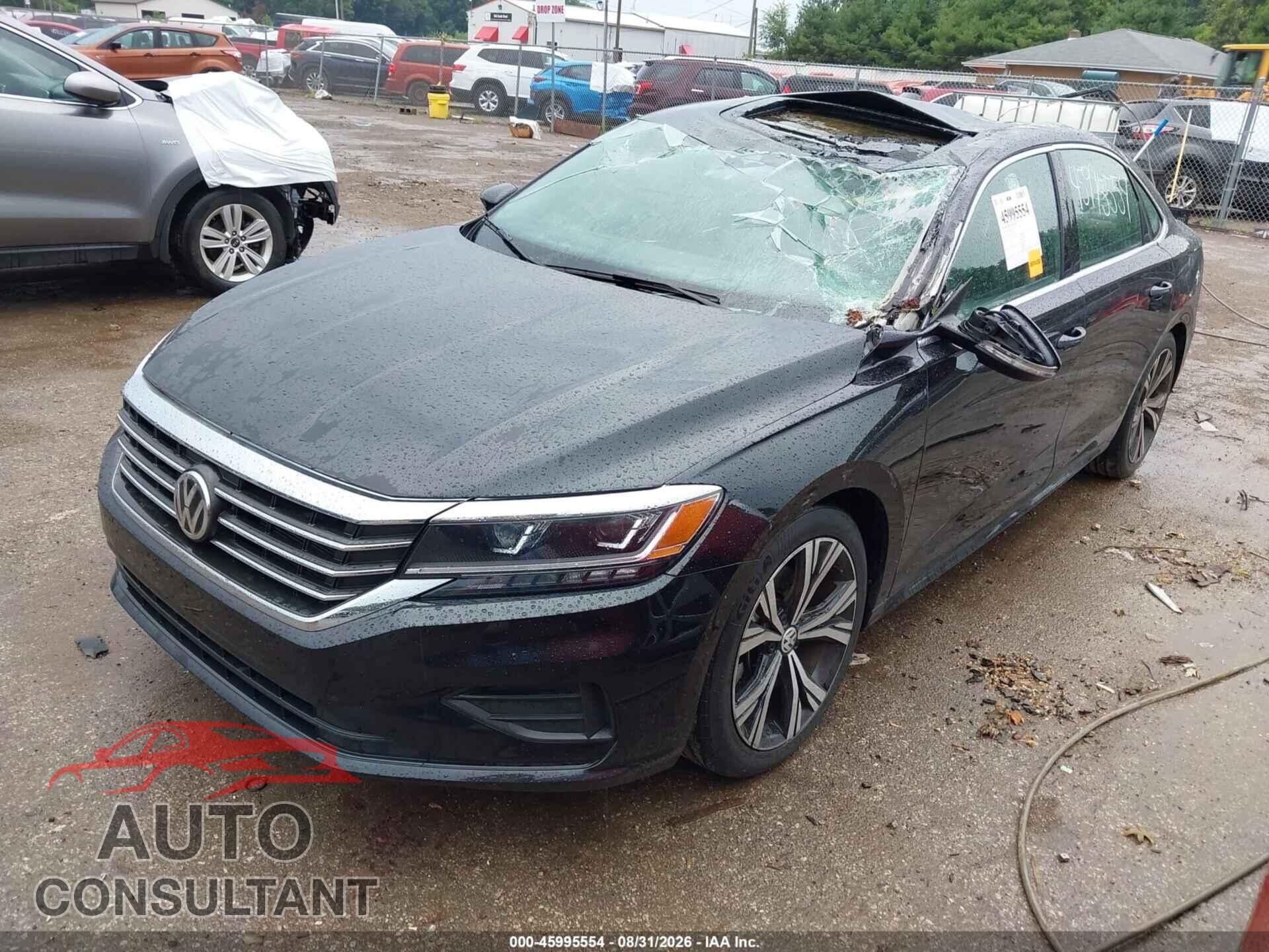 VOLKSWAGEN PASSAT 2021 - 1VWSA7A36MC005258