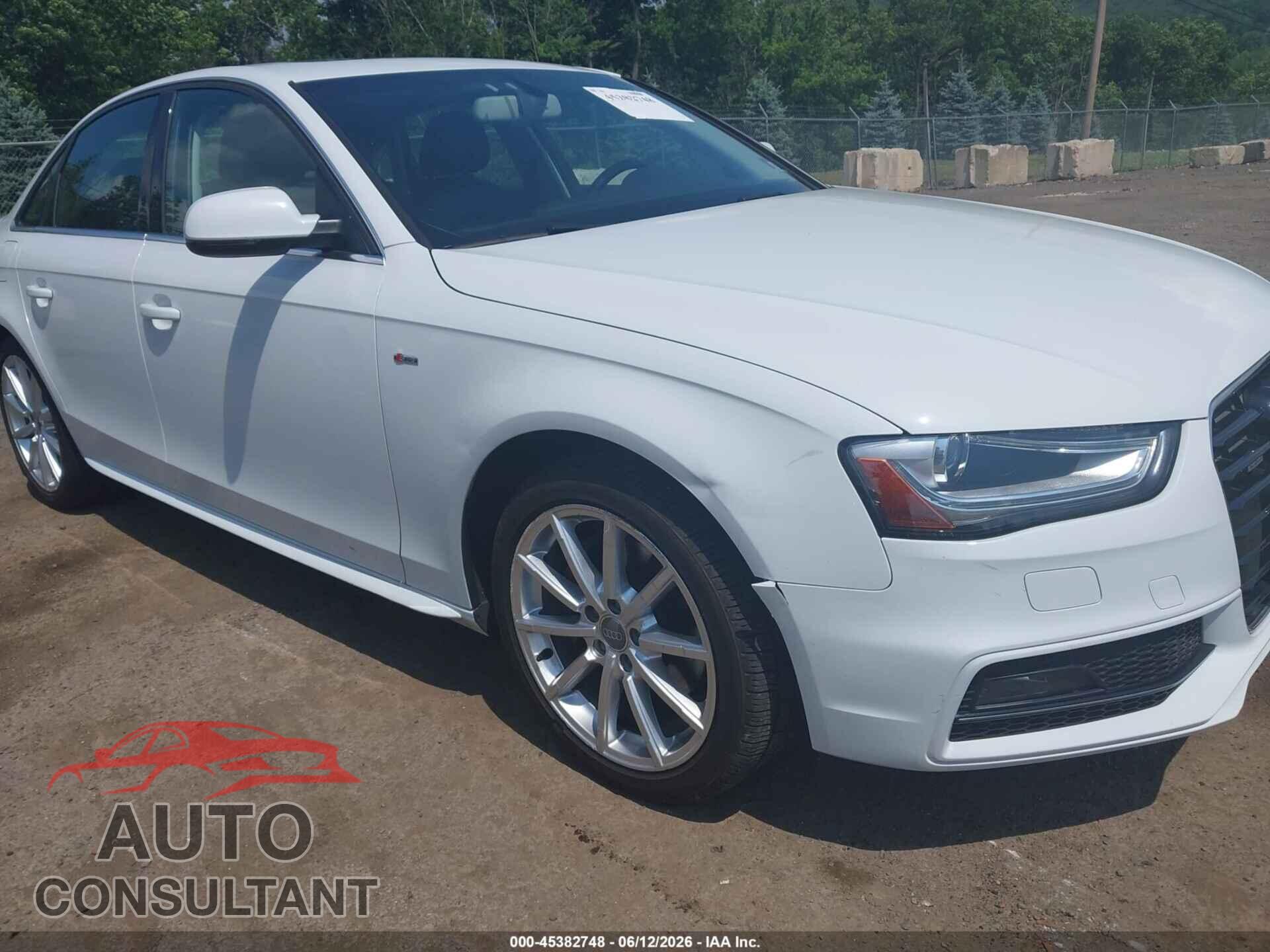 AUDI A4 2015 - WAUFFAFL7FN011652