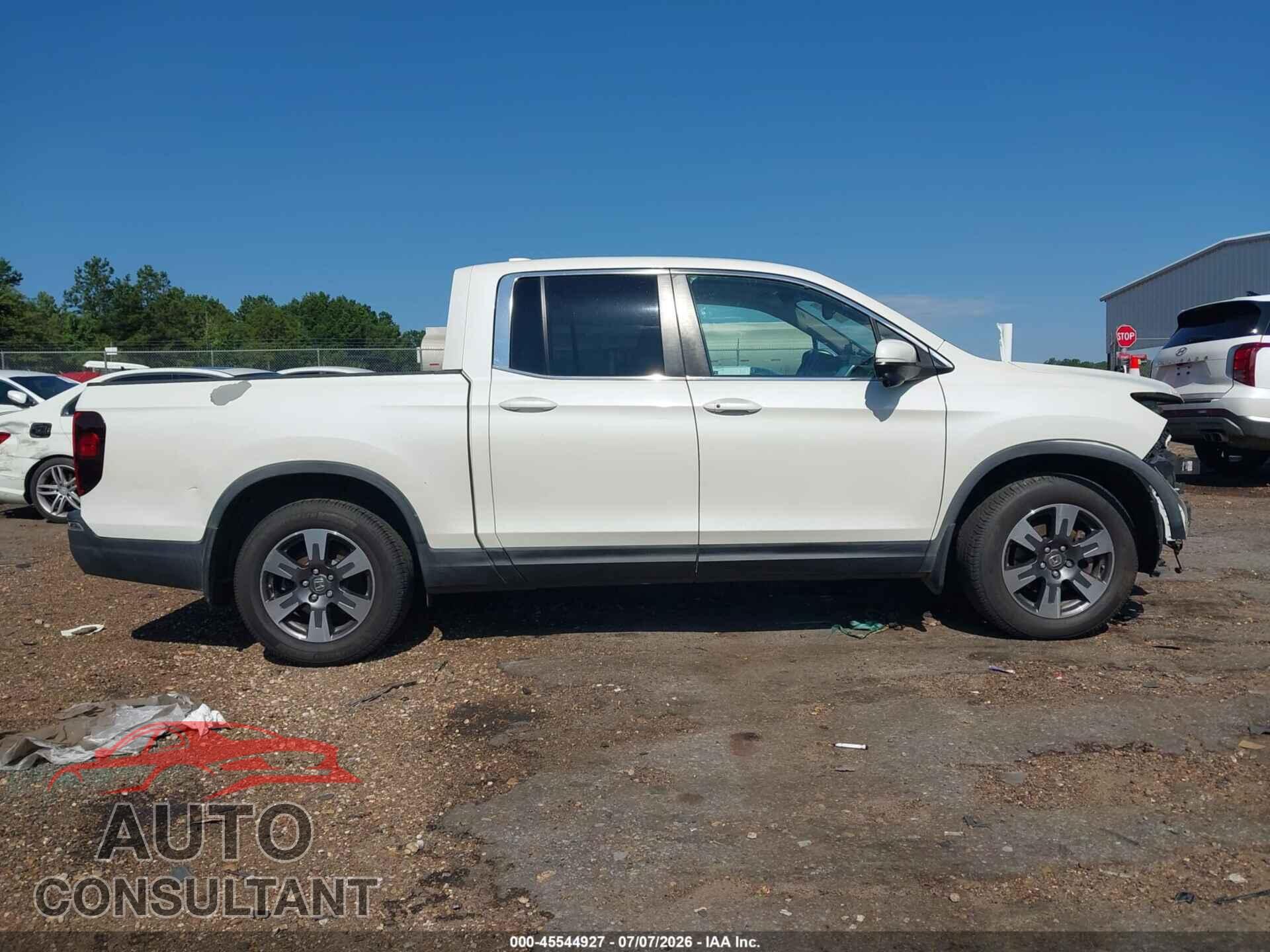 HONDA RIDGELINE 2017 - 5FPYK2F6XHB011127