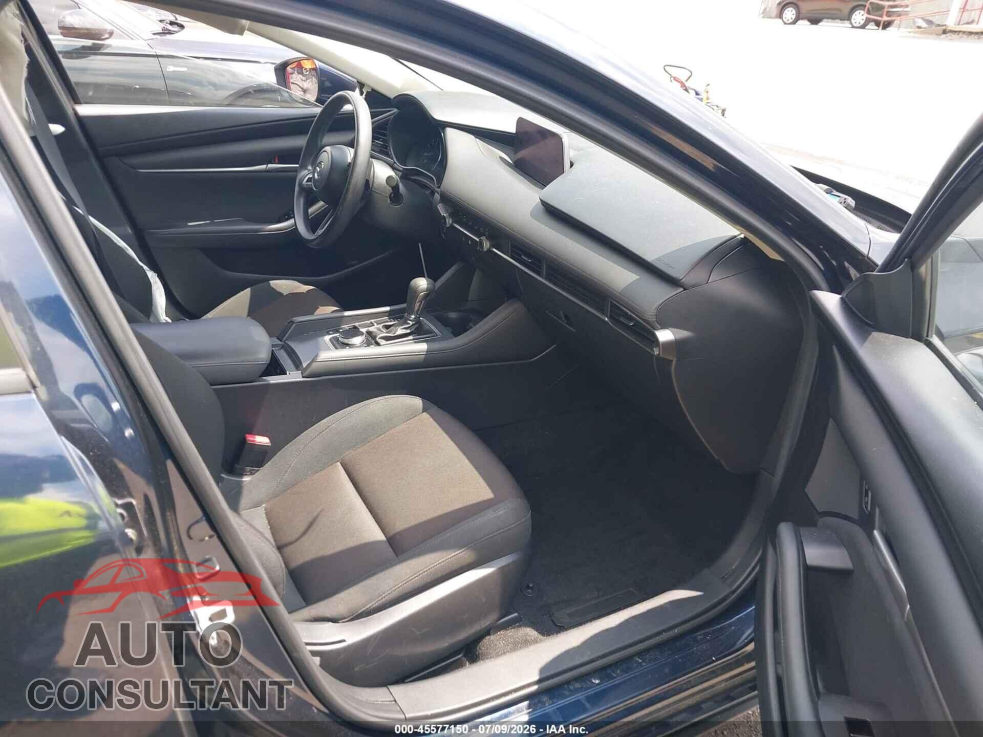 MAZDA MAZDA3 2021 - JM1BPAAL0M1338761