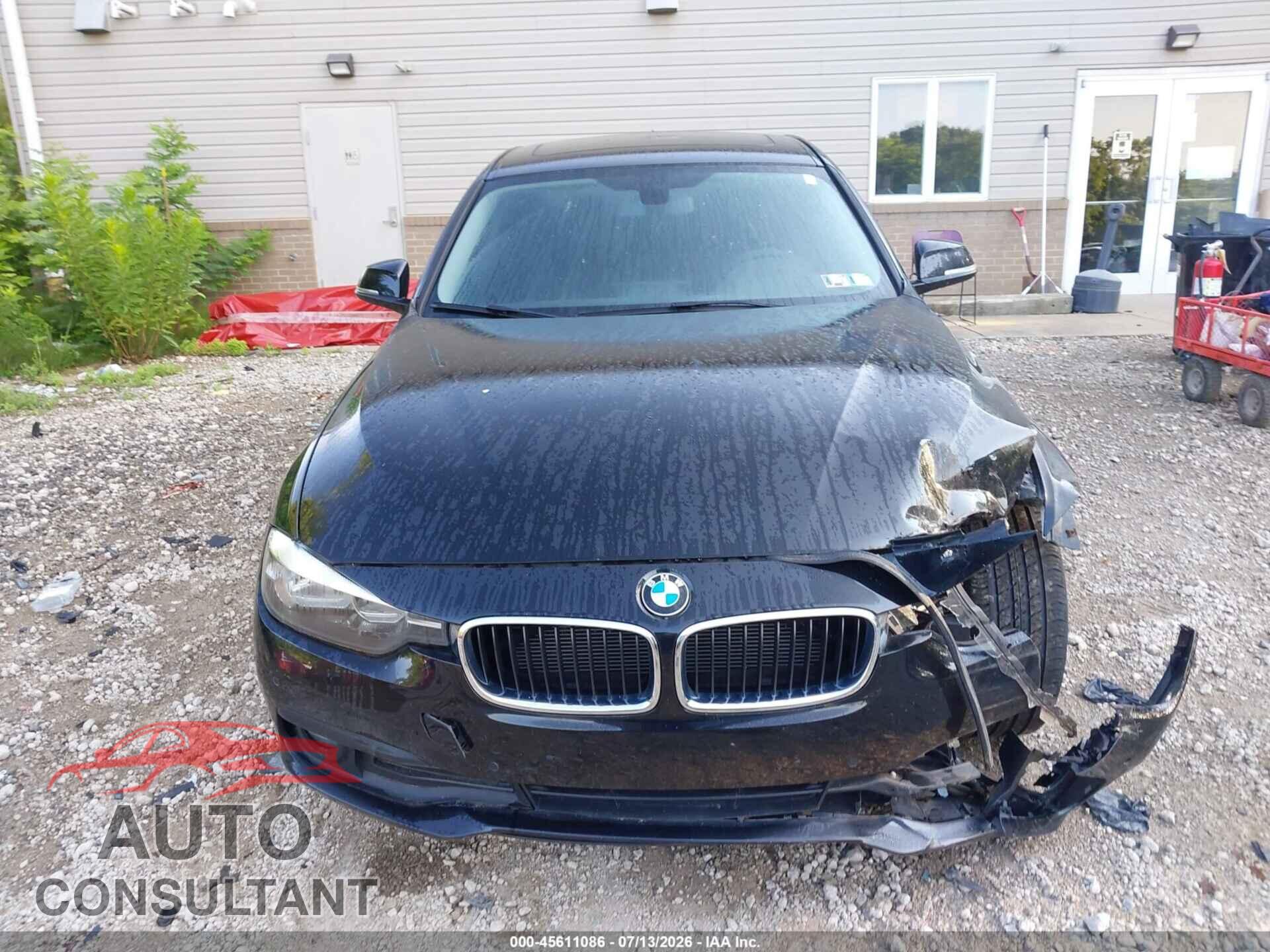 BMW 320I 2016 - WBA8E5G5XGNU20037