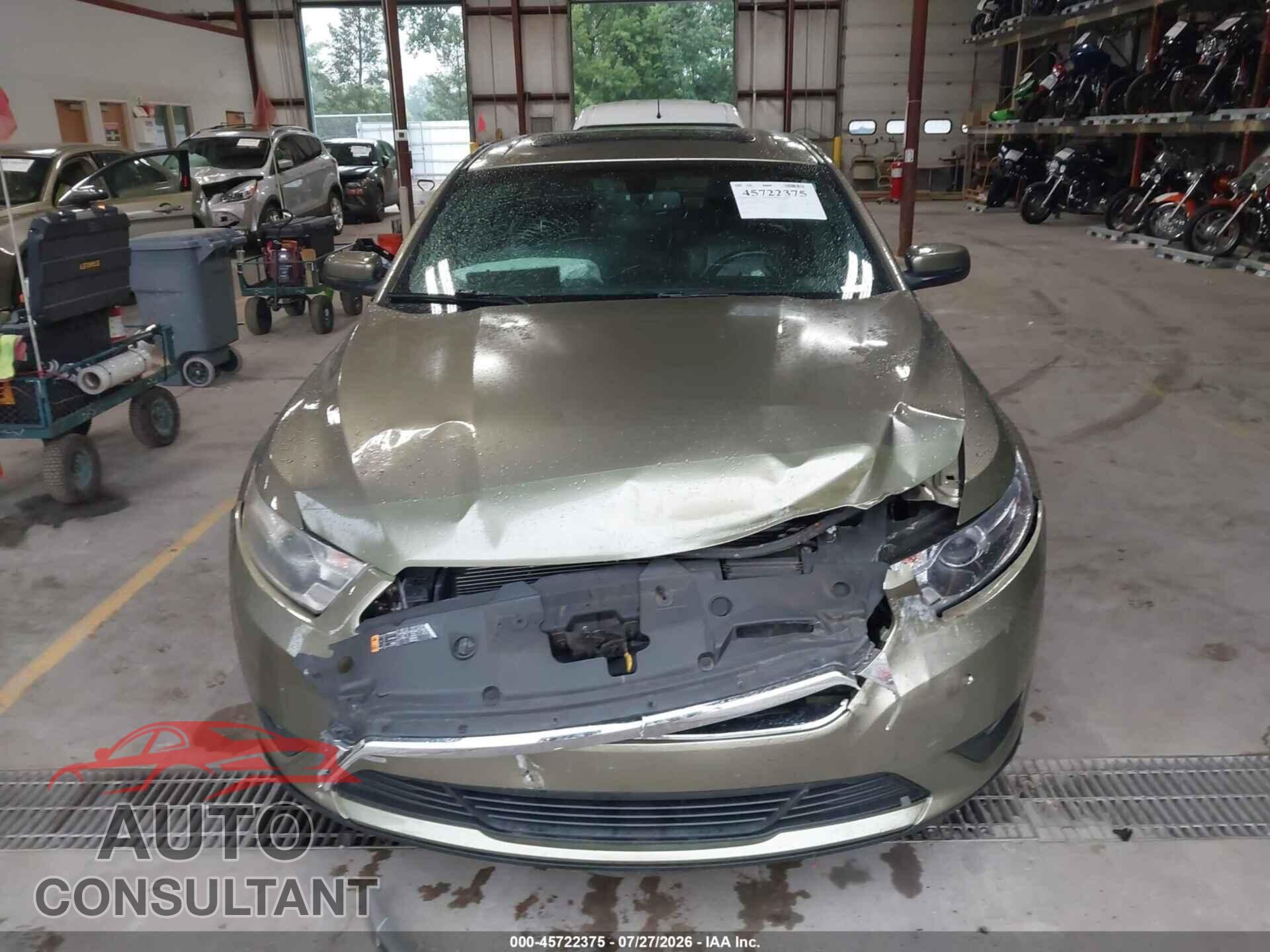 FORD TAURUS 2013 - 1FAHP2E88DG177245