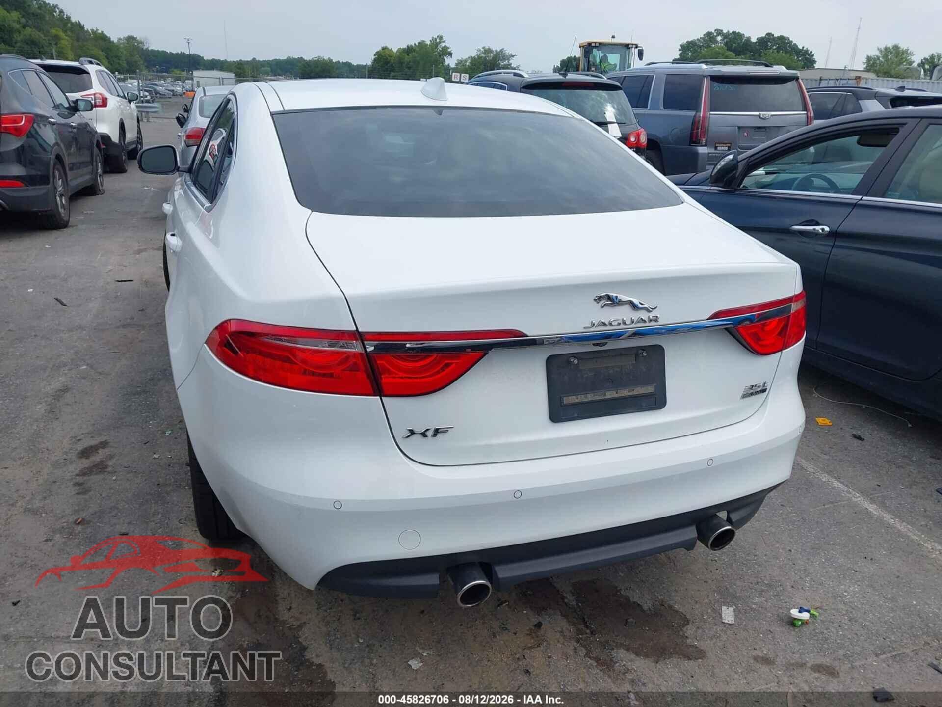 JAGUAR XF 2017 - SAJBK4BV8HCY44575