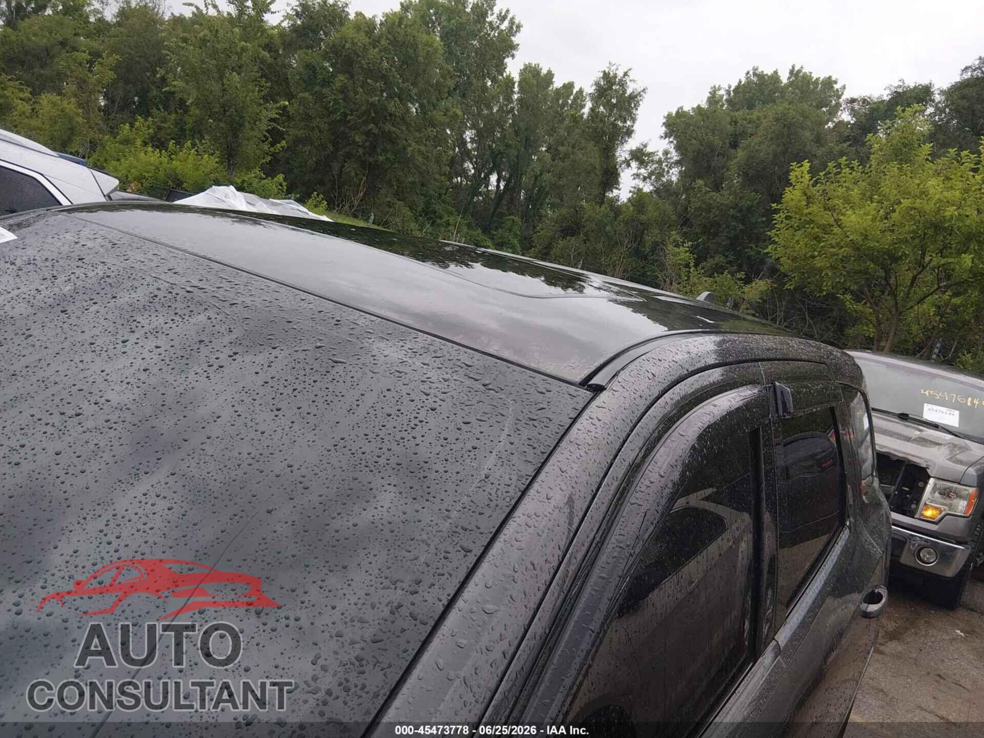 DODGE DURANGO 2018 - 1C4SDJCT2JC187413