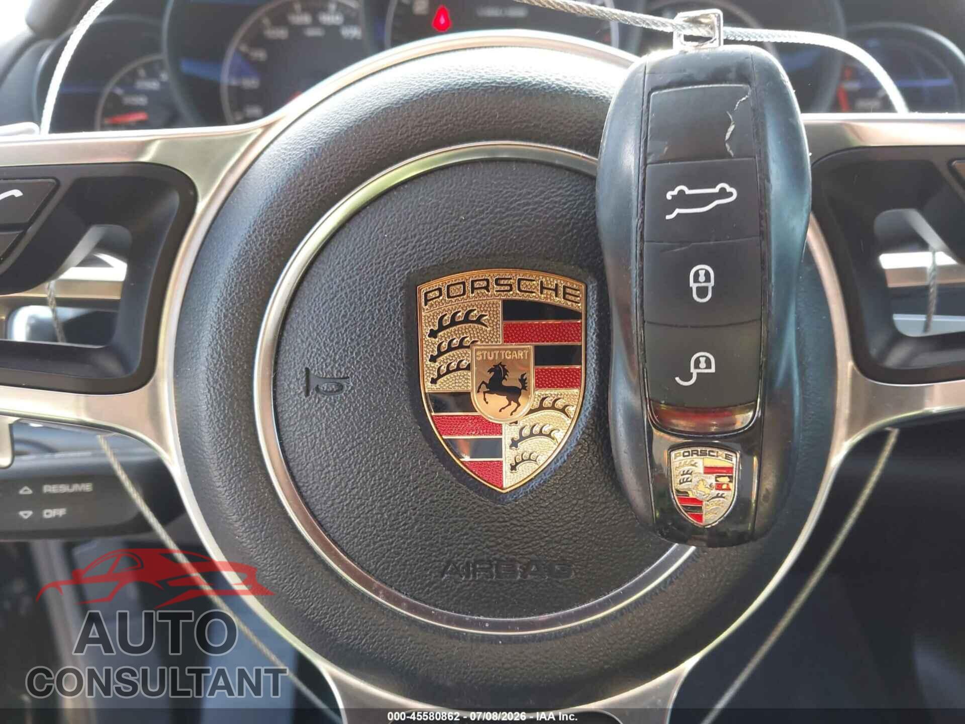 PORSCHE CAYENNE 2017 - WP1AA2A24HKA91902
