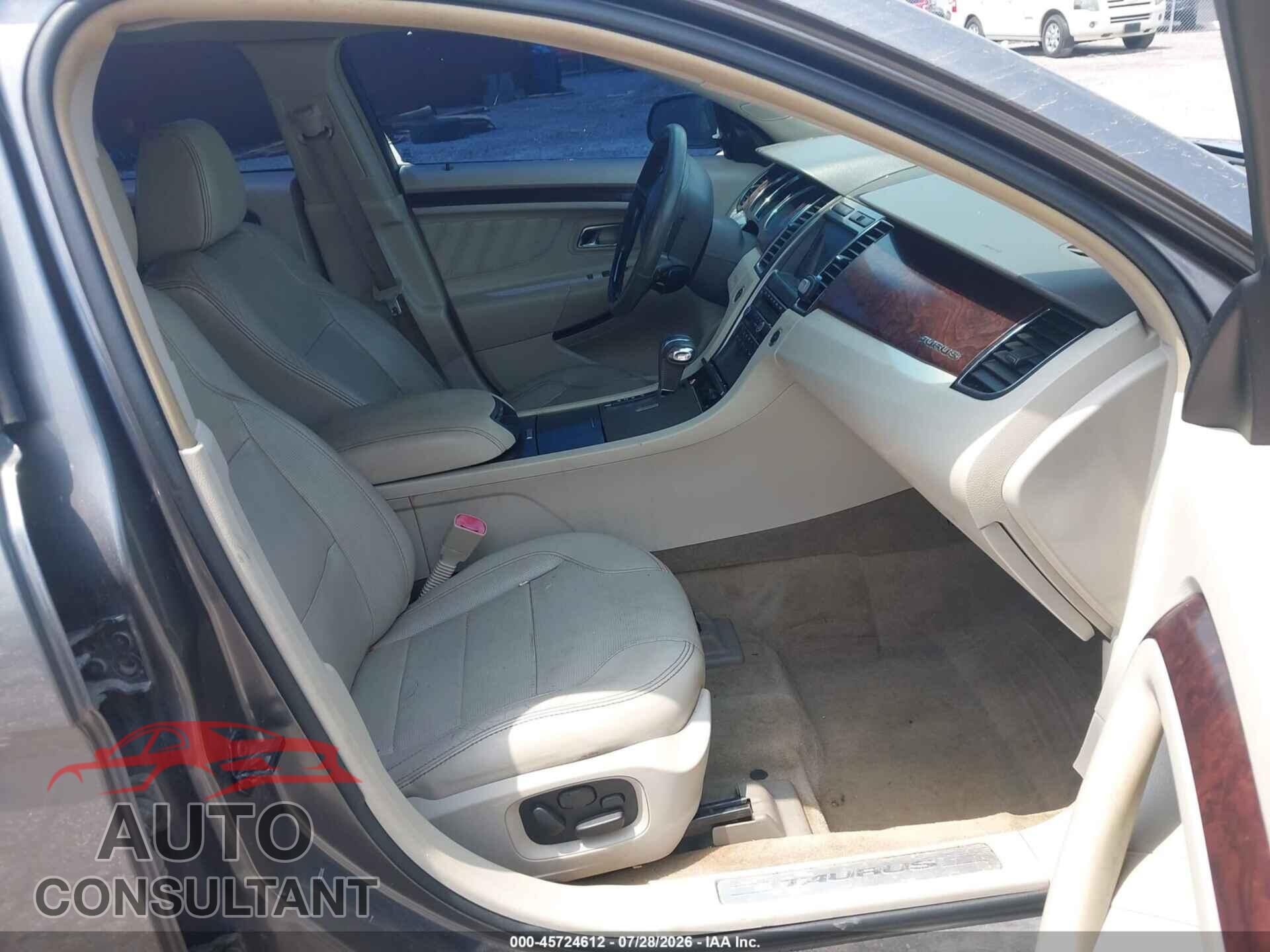 FORD TAURUS 2011 - 1FAHP2FW9BG166684