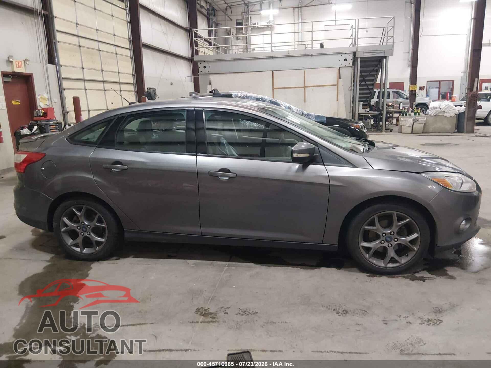 FORD FOCUS 2014 - 1FADP3F23EL156178