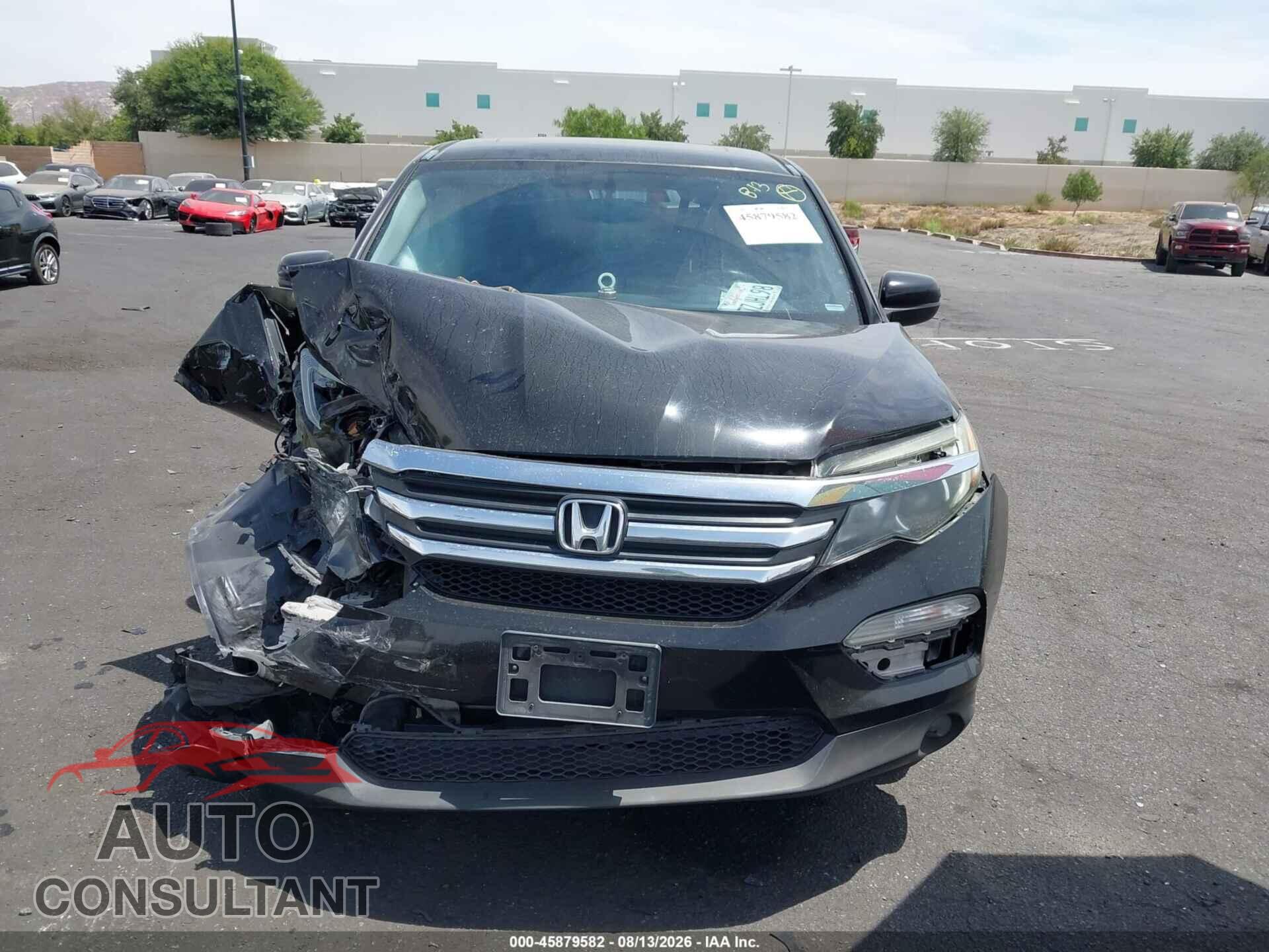 HONDA PILOT 2017 - 5FNYF5H5XHB016461