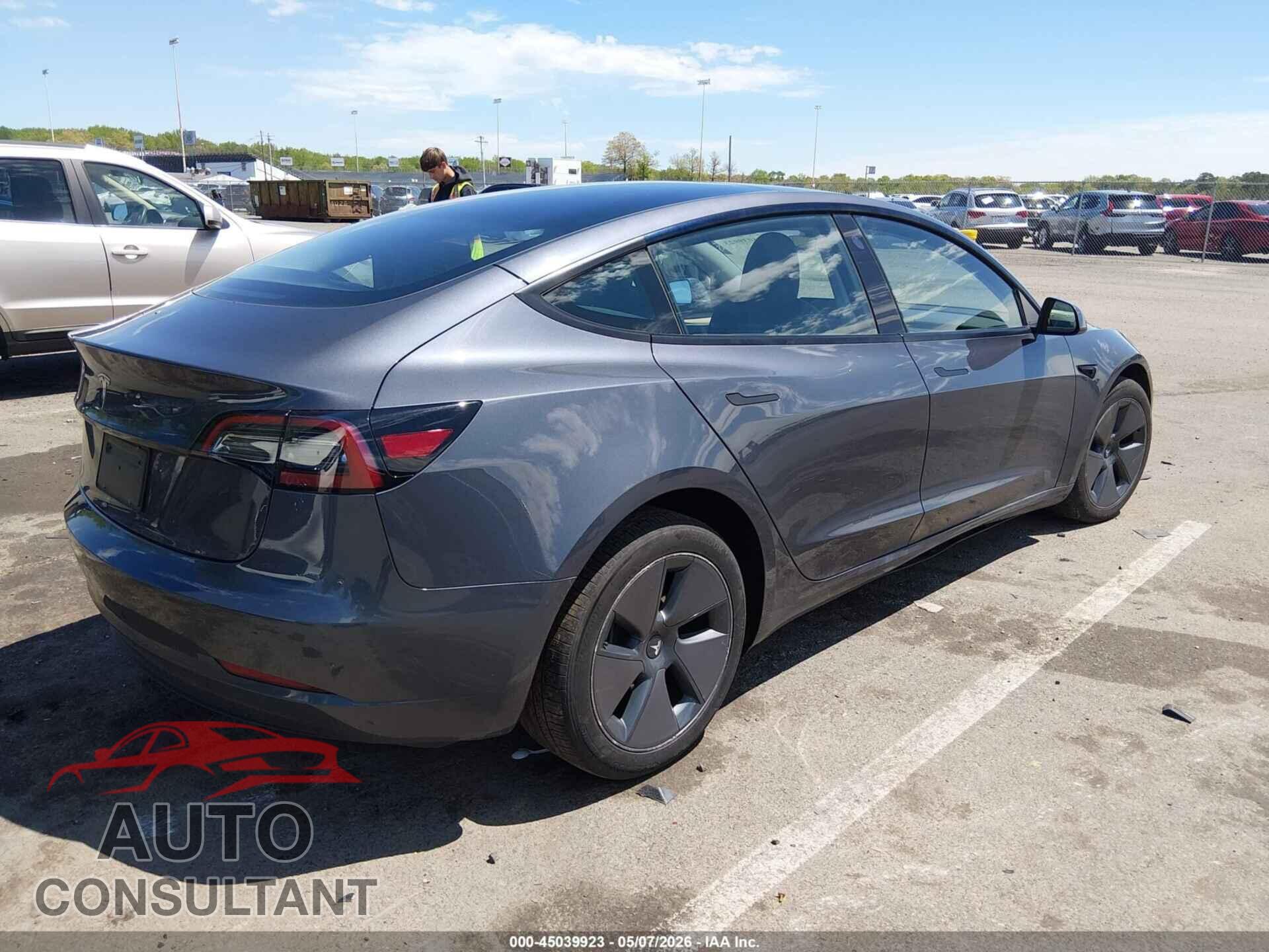 TESLA MODEL 3 2023 - 5YJ3E1EAXPF654540