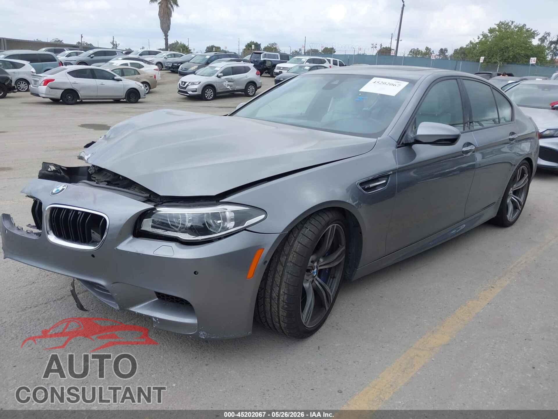 BMW M5 2014 - WBSFV9C54ED594057