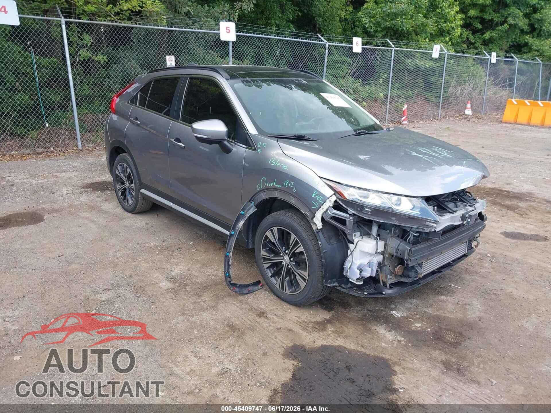 MITSUBISHI ECLIPSE CROSS 2018 - JA4AT5AA4JZ069393