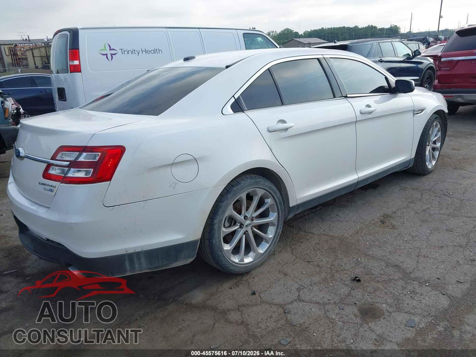 FORD TAURUS 2014 - 1FAHP2J82EG180357