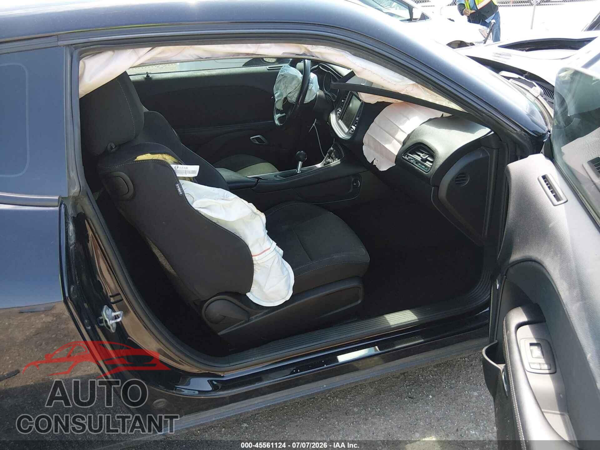 DODGE CHALLENGER 2016 - 2C3CDZBTXGH290660